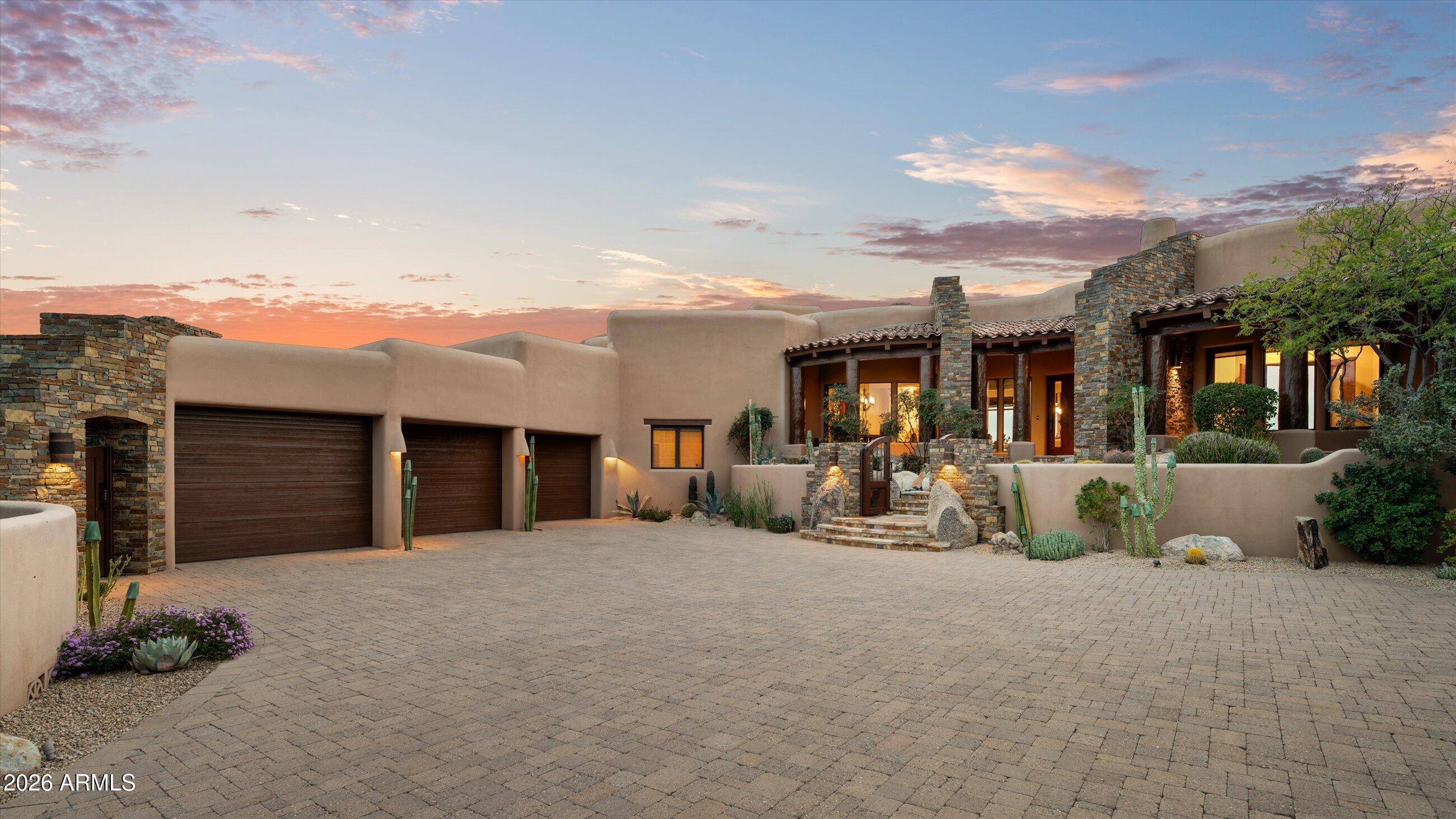 DESERT MOUNTAIN - Residential