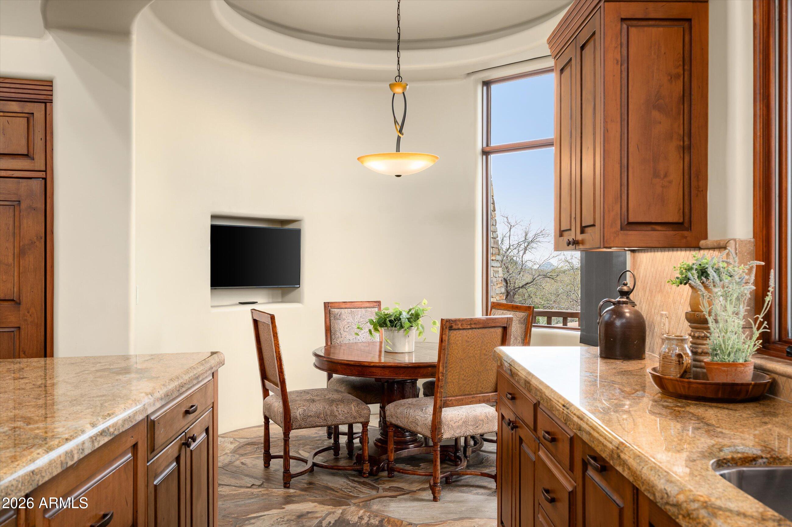 DESERT MOUNTAIN - Residential