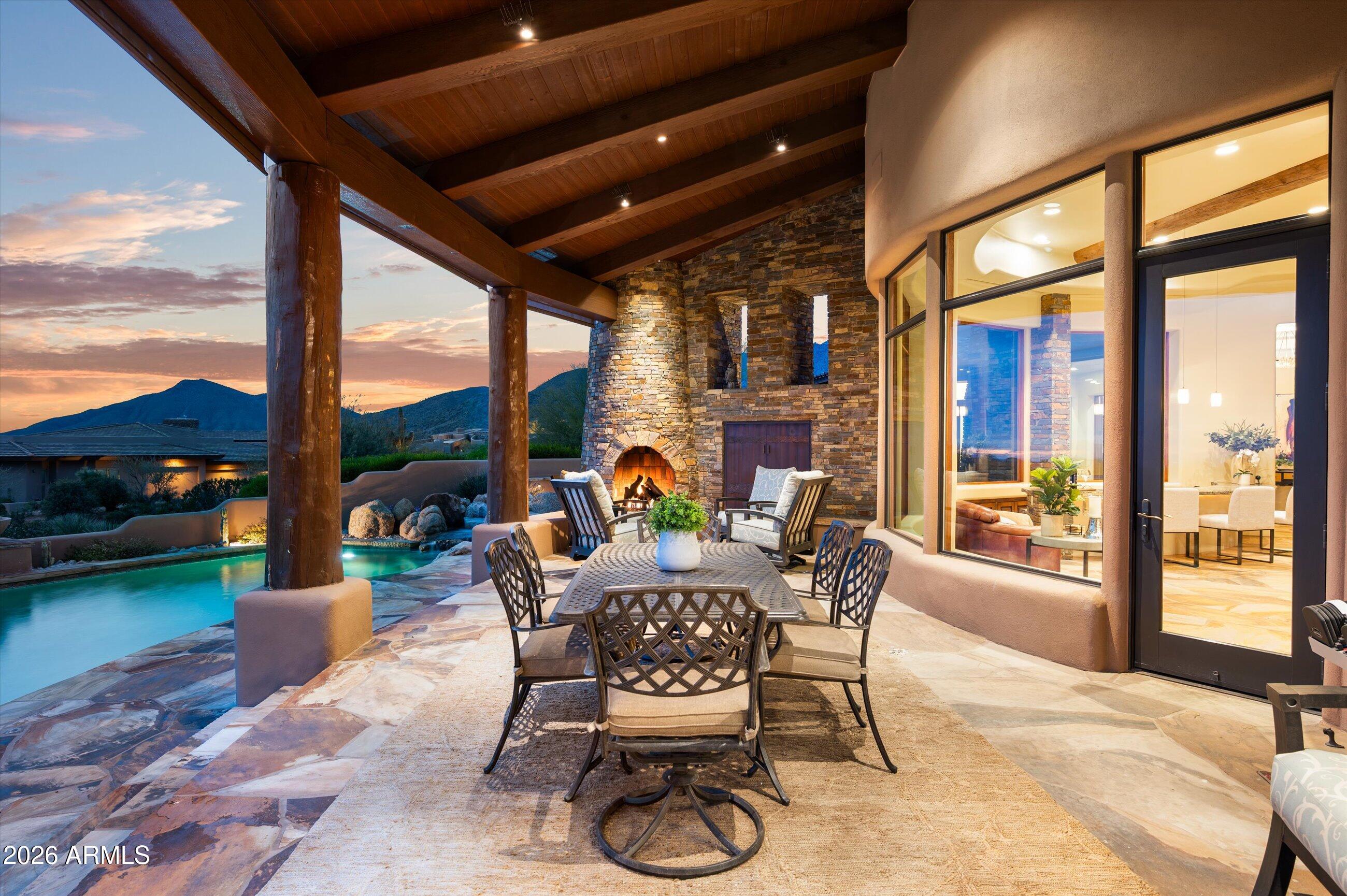 DESERT MOUNTAIN - Residential