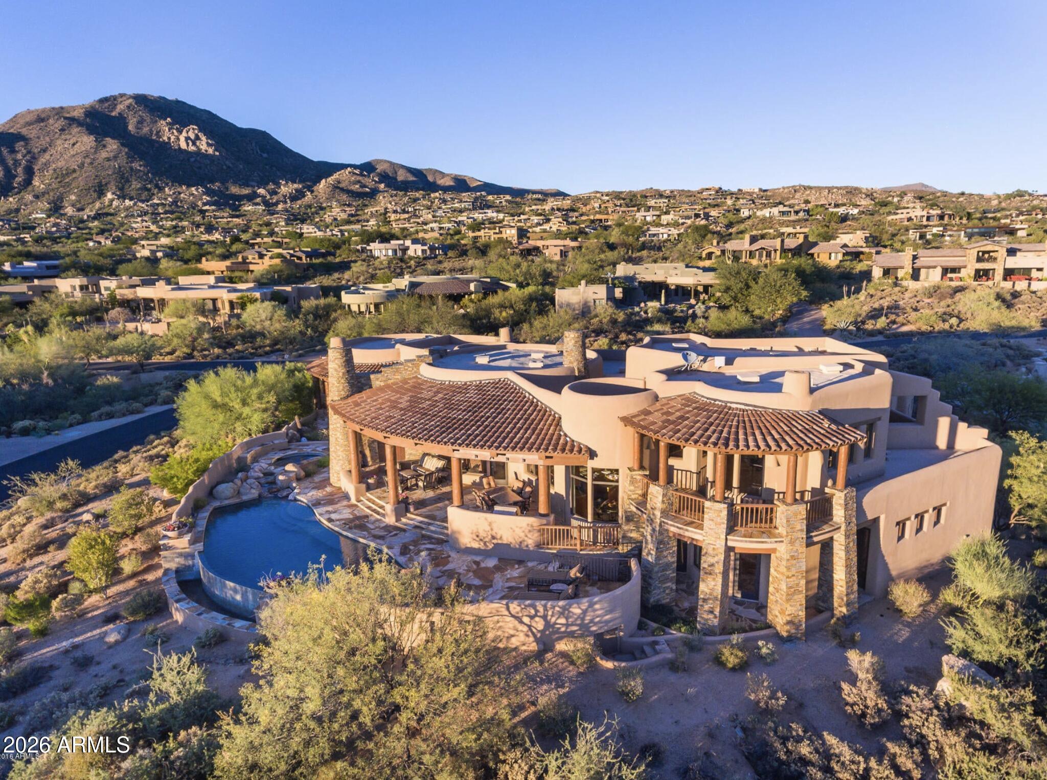 DESERT MOUNTAIN - Residential