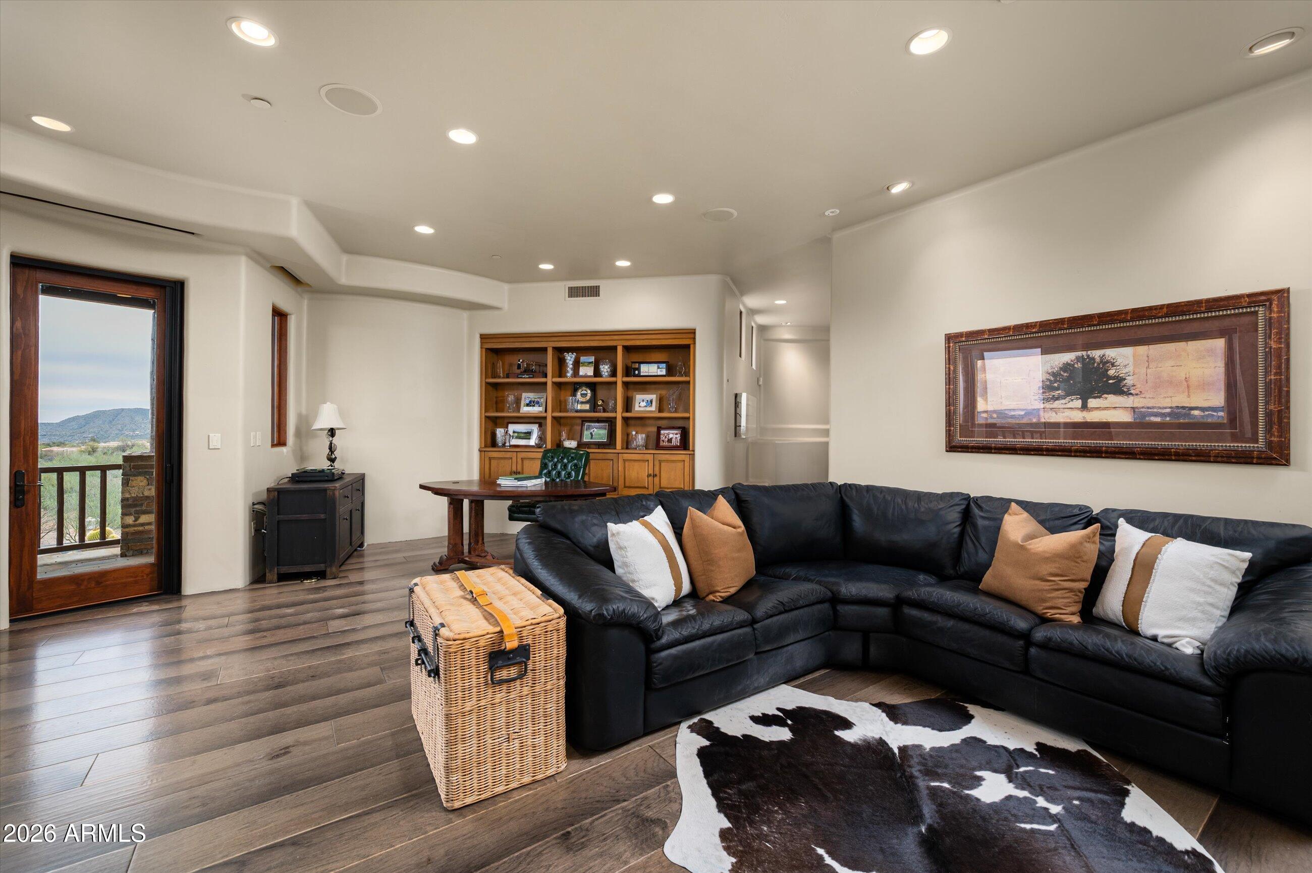 DESERT MOUNTAIN - Residential
