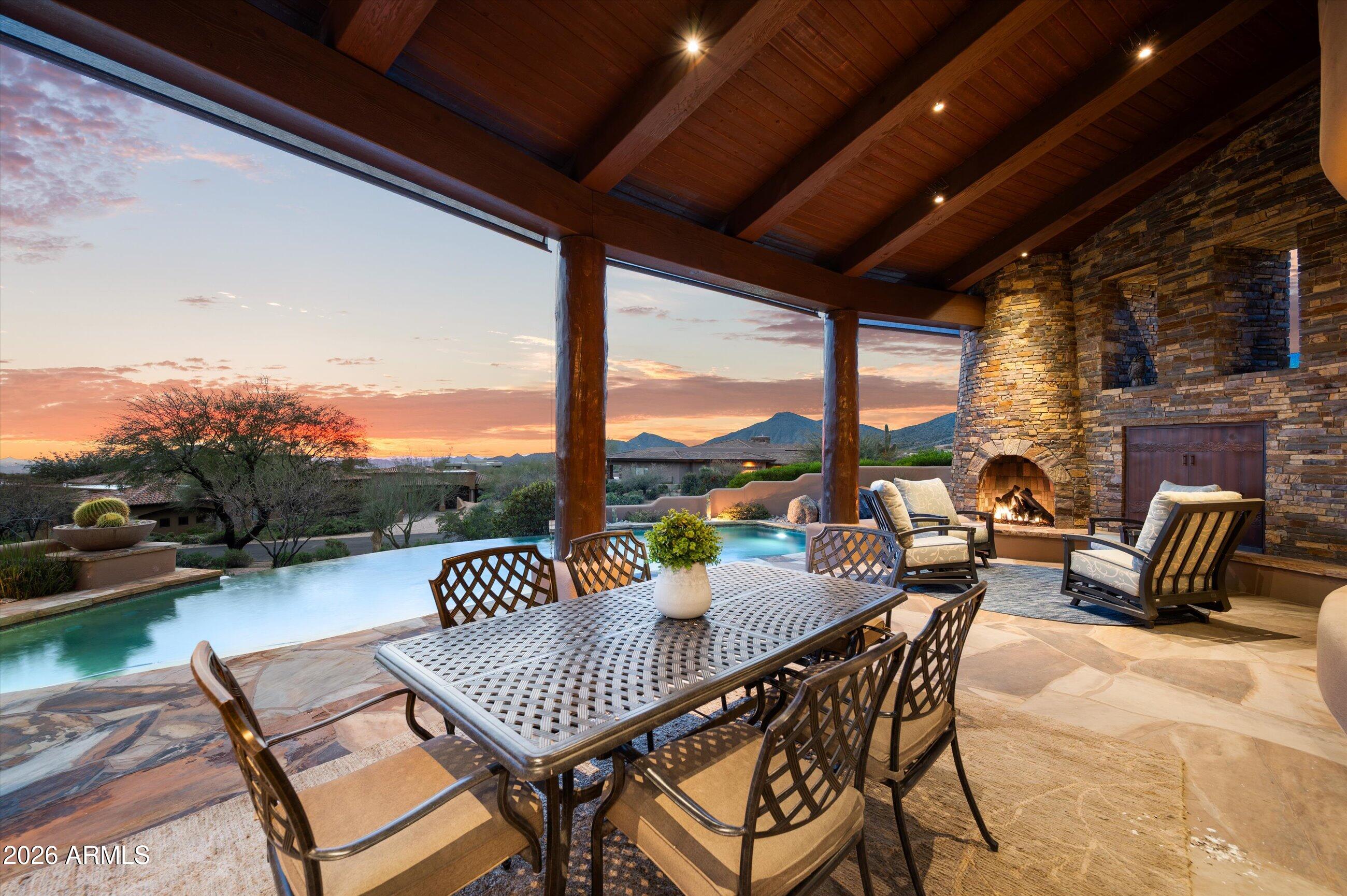 DESERT MOUNTAIN - Residential