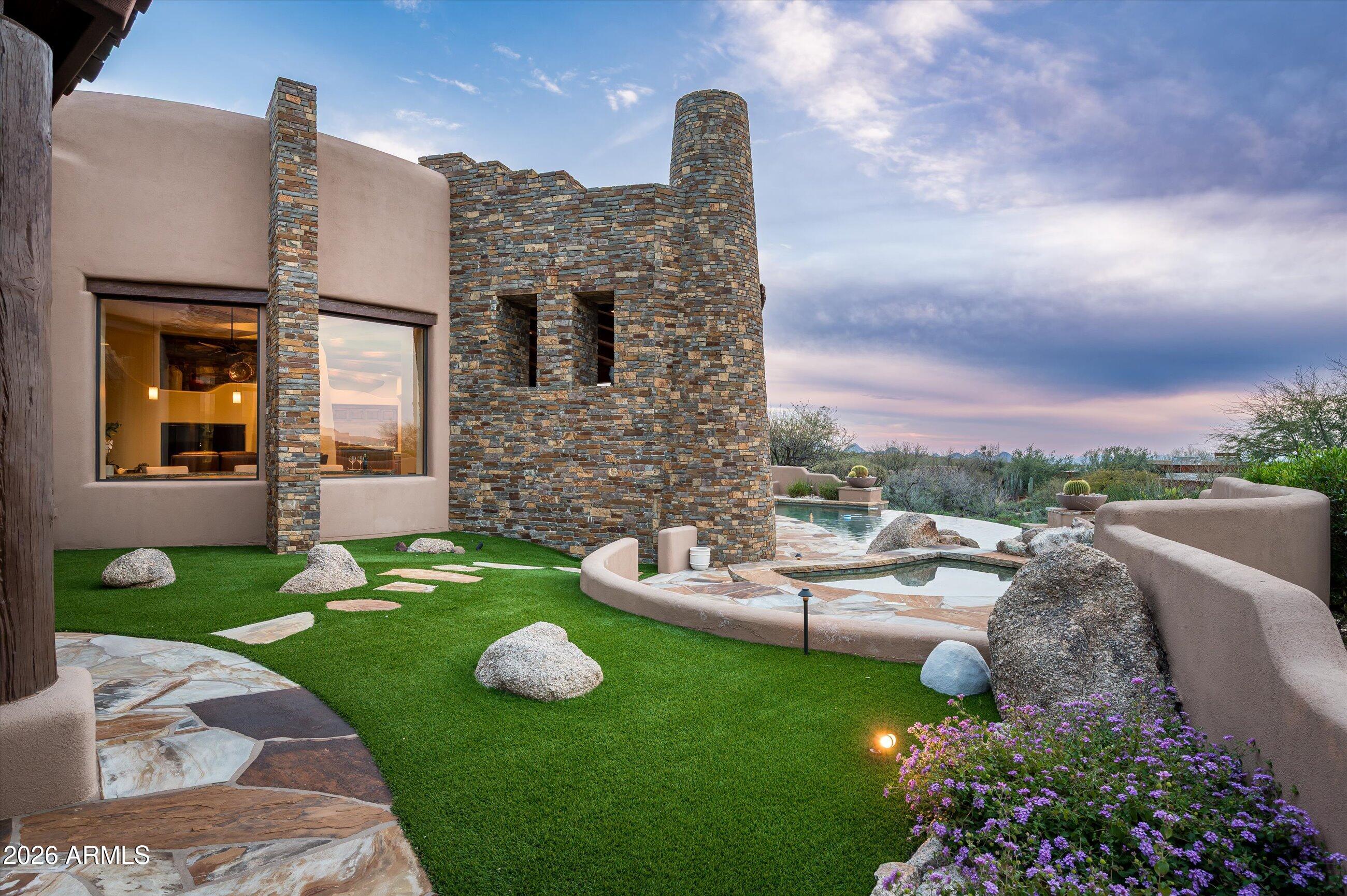 DESERT MOUNTAIN - Residential