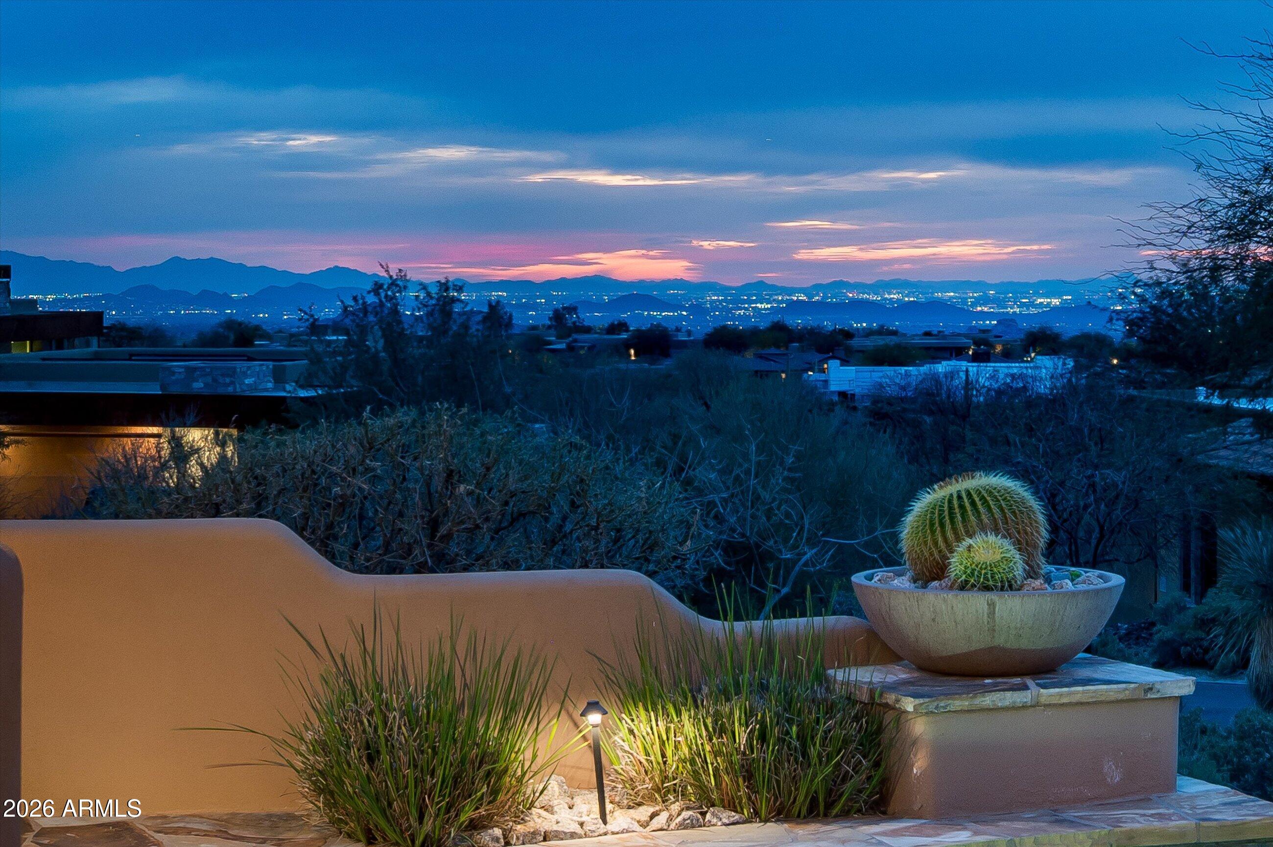 DESERT MOUNTAIN - Residential