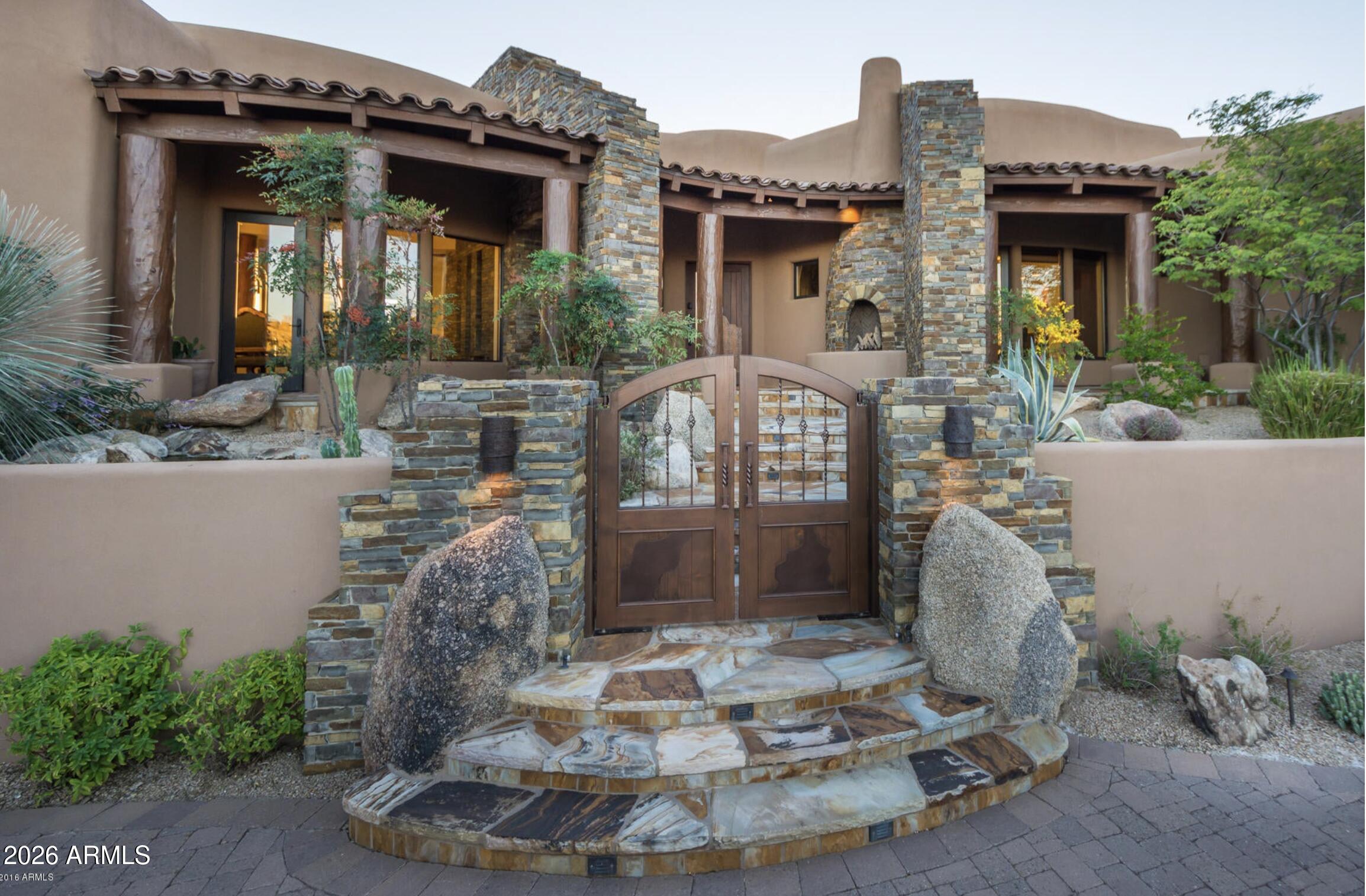DESERT MOUNTAIN - Residential