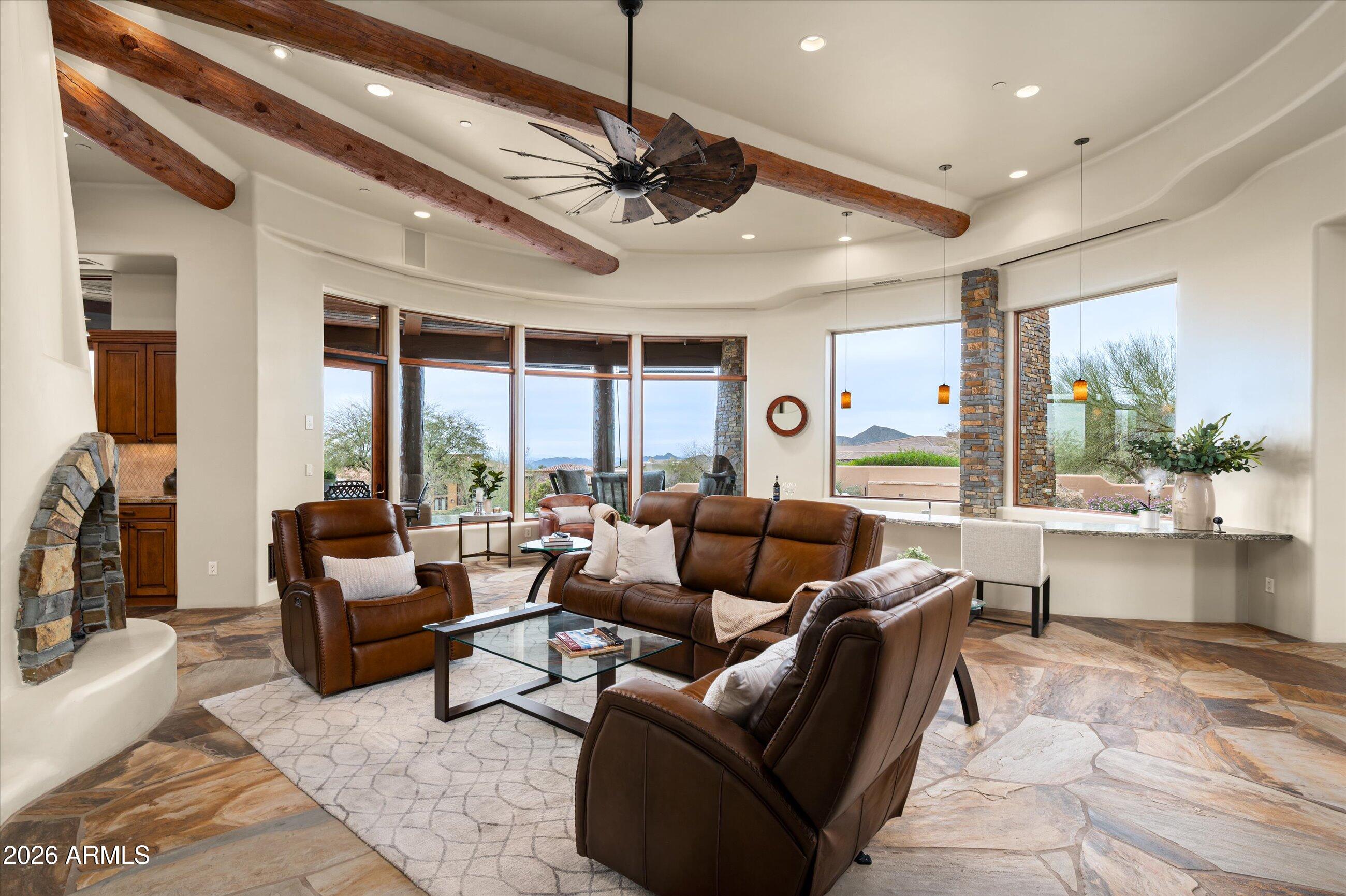 DESERT MOUNTAIN - Residential