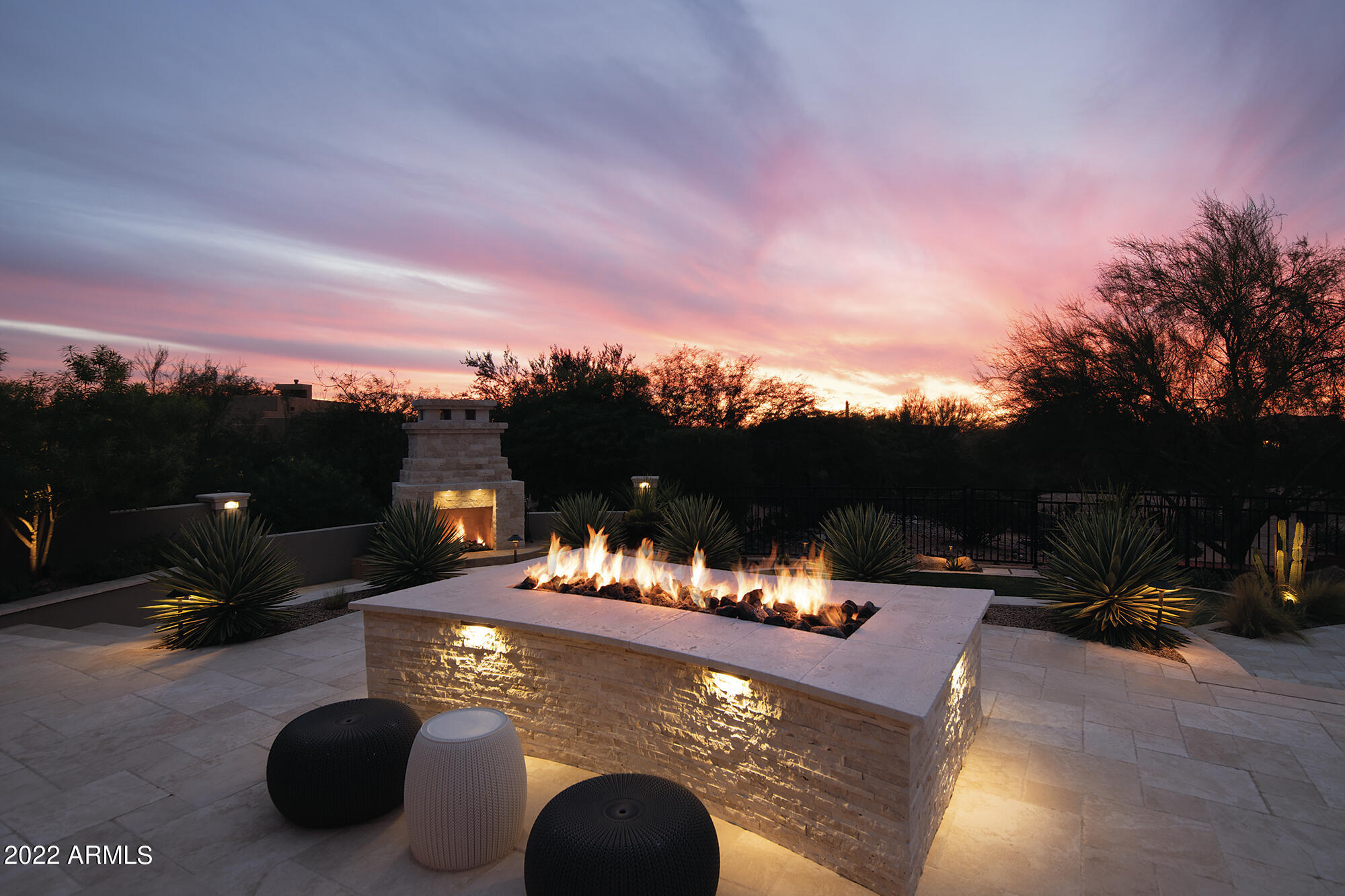 PINNACLE PEAK VISTAS 3 LOT 1-210 TR A-B - Residential