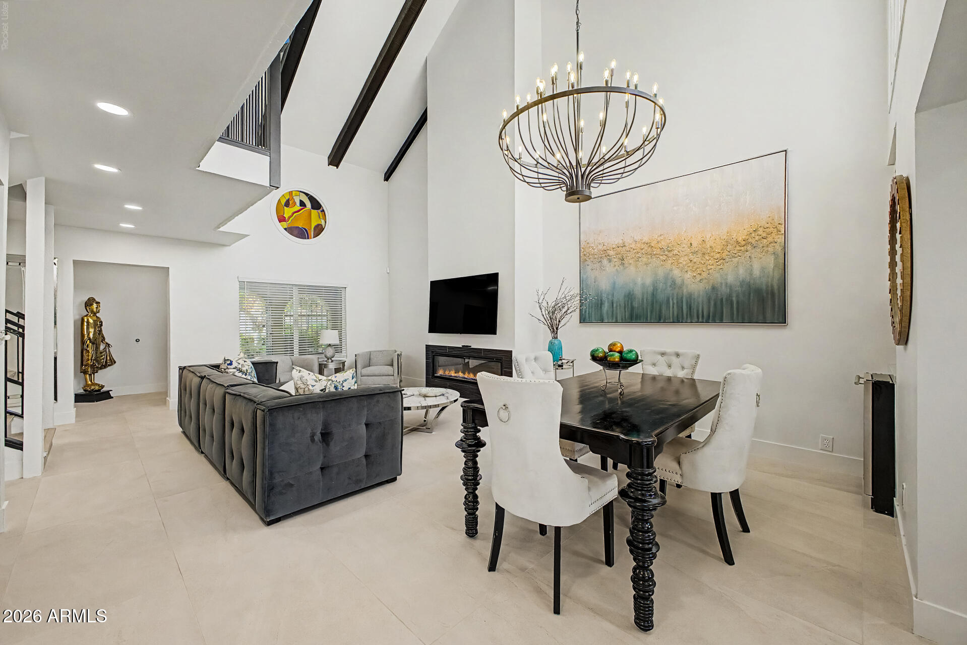VILLA DEL ORO UNIT 2 - Residential