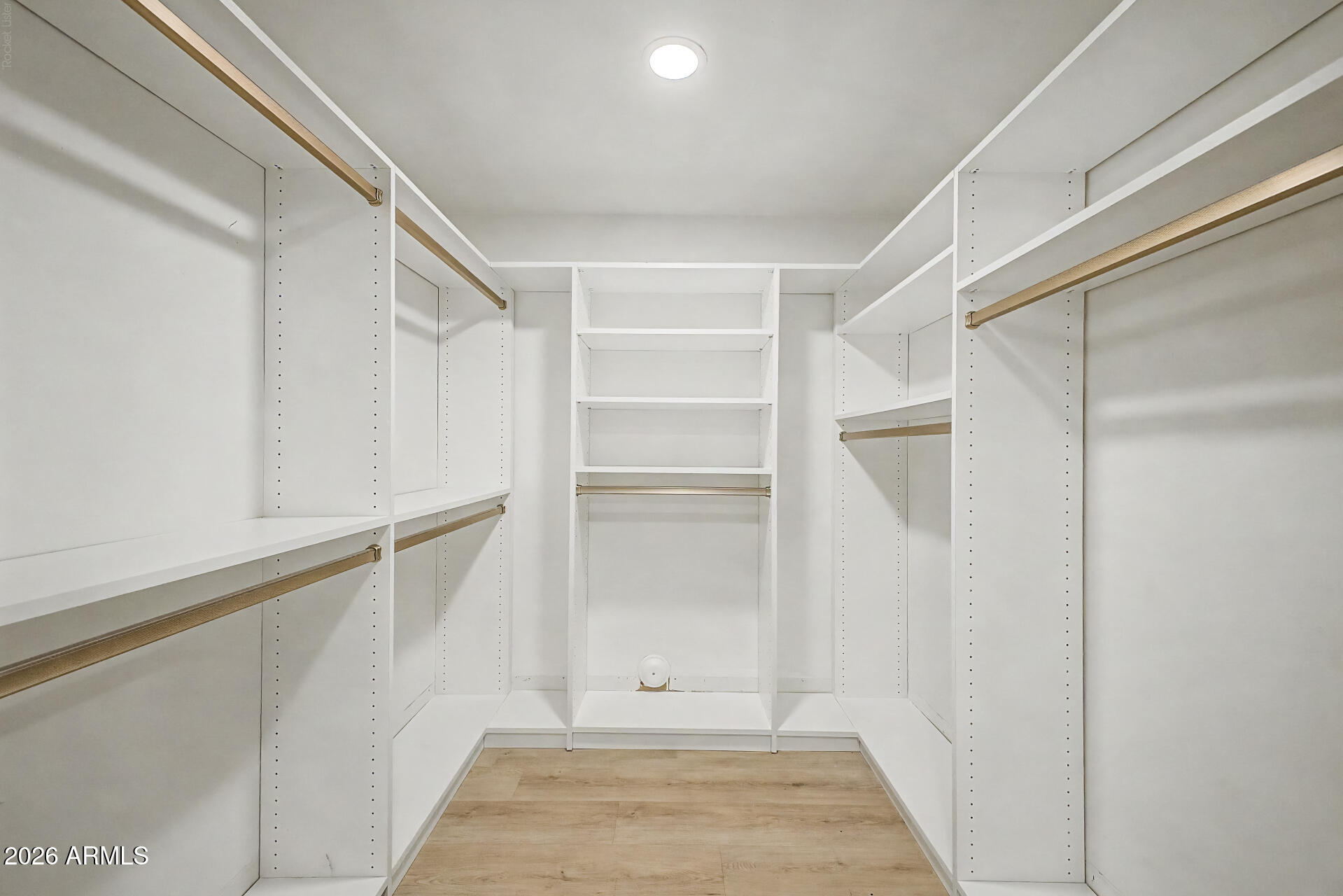 VILLA DEL ORO UNIT 2 - Residential