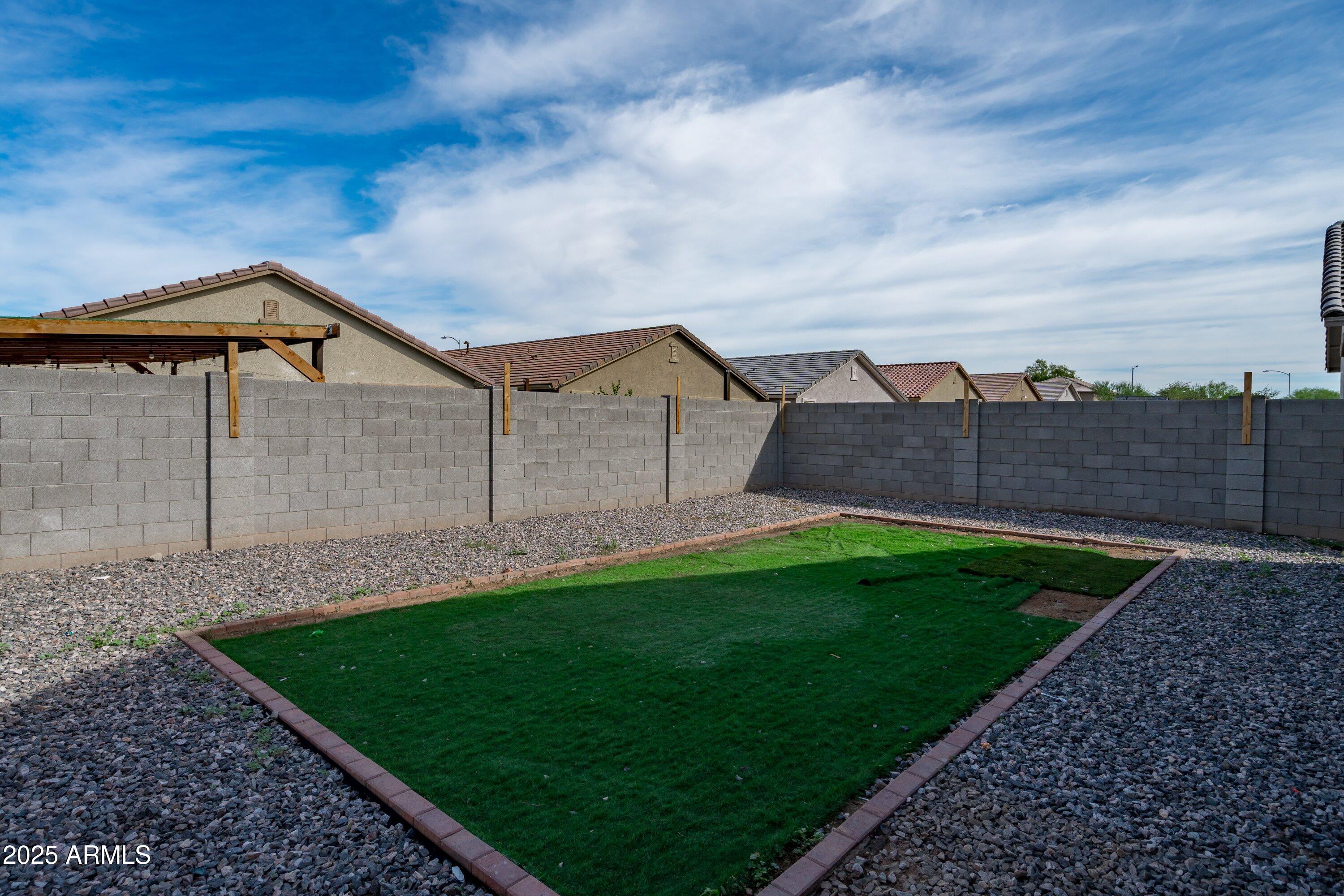 SUNSET FARMS PARCEL 4 - Residential