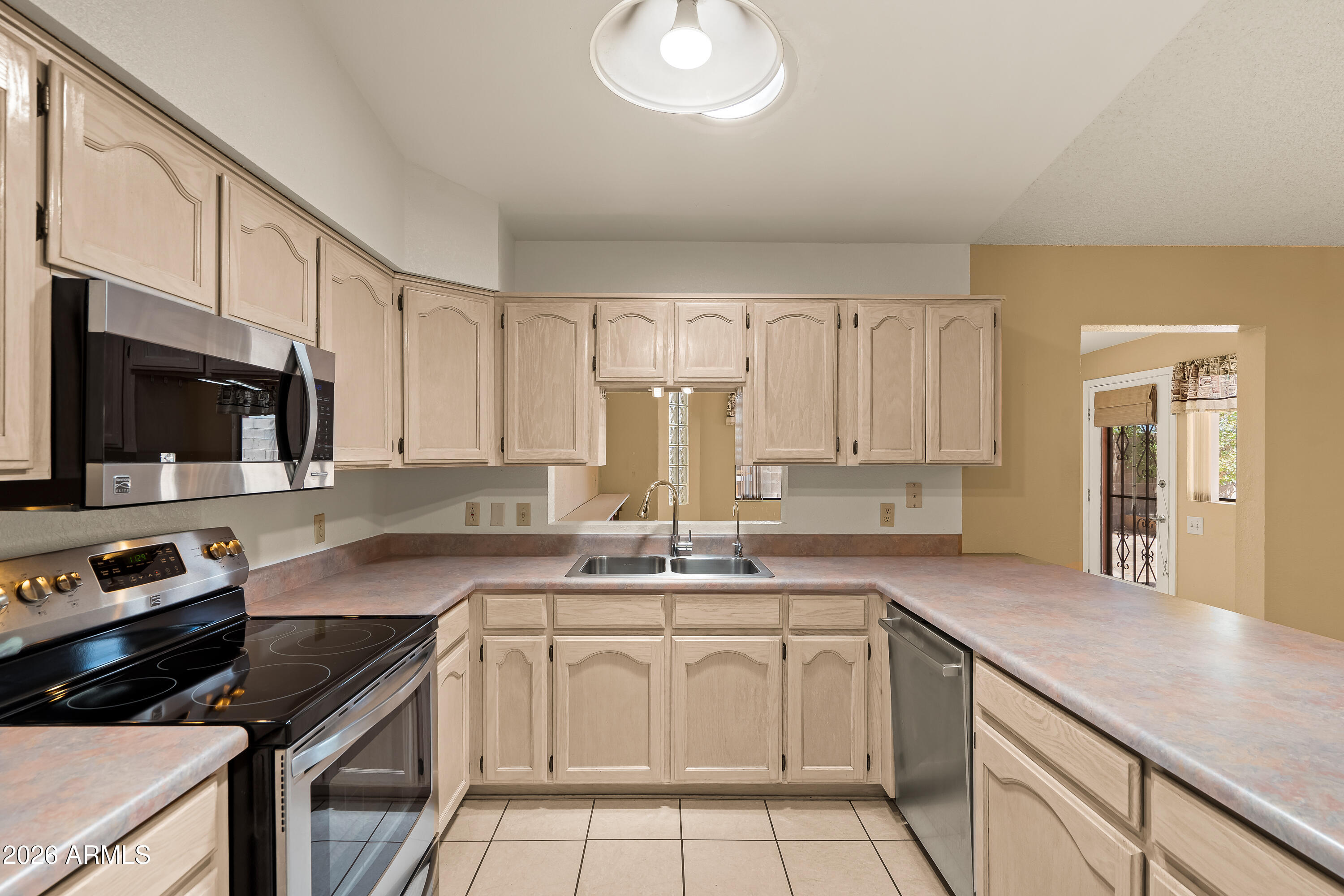 SHADOW RIDGE - Residential