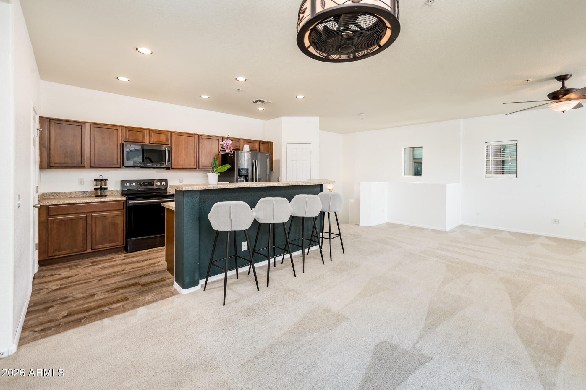 HUNTER RIDGE PHASE 2 CONDOMINIUM - Residential