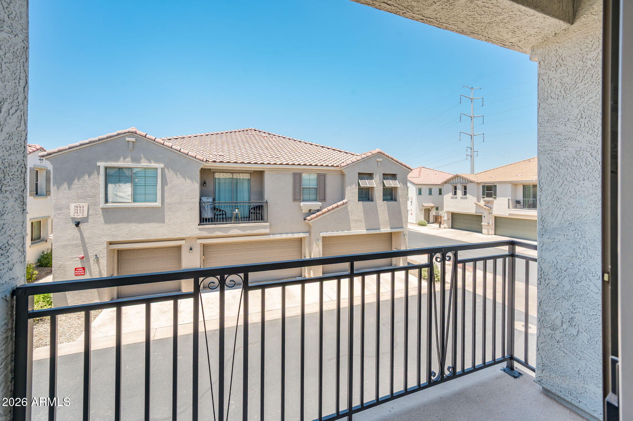 HUNTER RIDGE PHASE 2 CONDOMINIUM - Residential