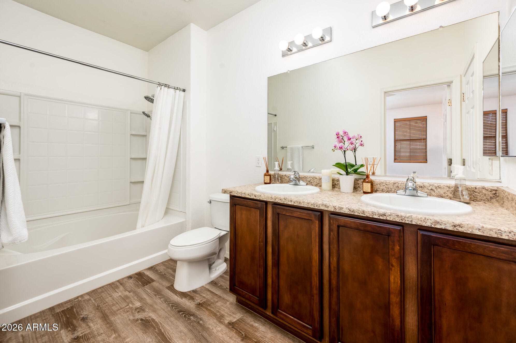 HUNTER RIDGE PHASE 2 CONDOMINIUM - Residential