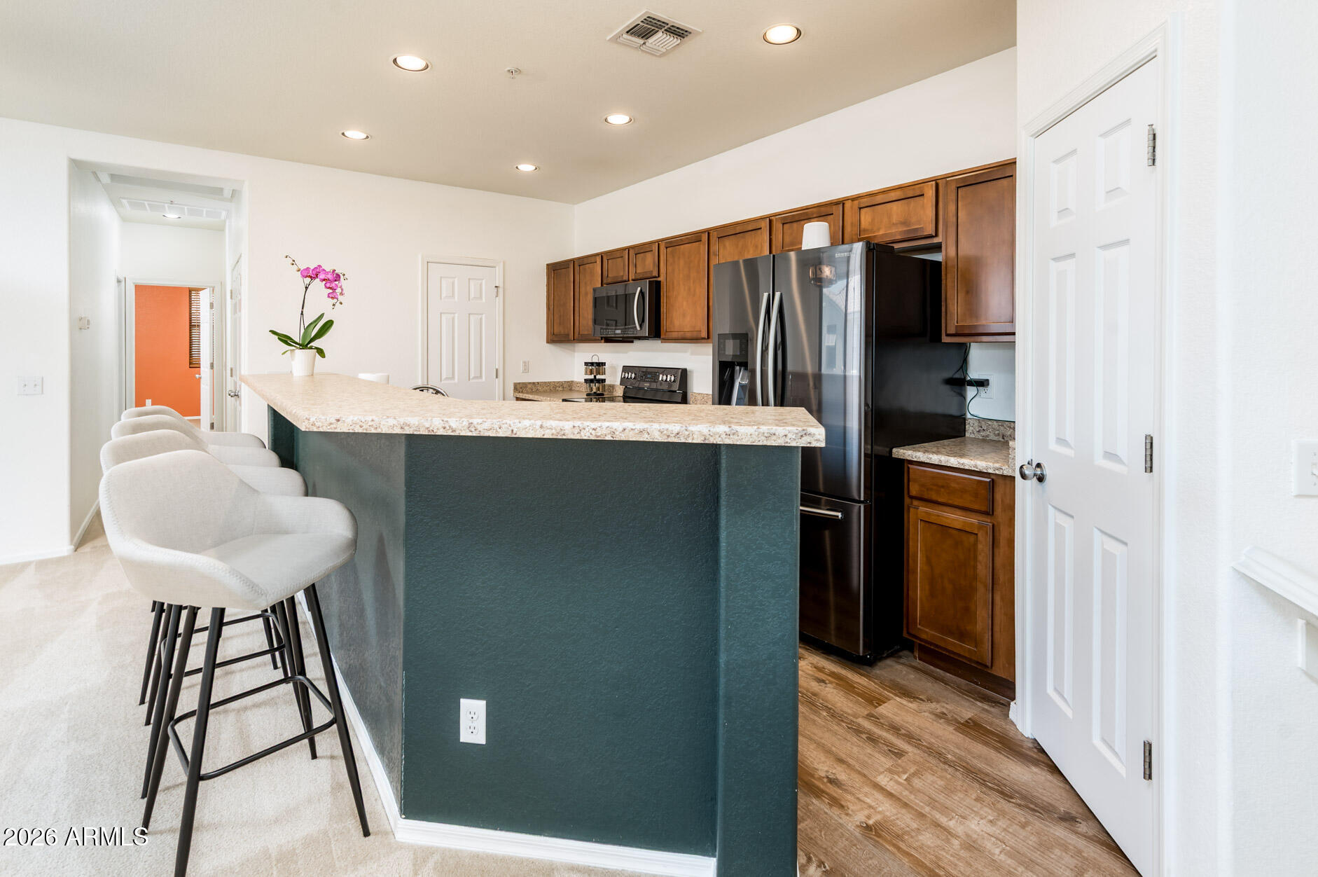 HUNTER RIDGE PHASE 2 CONDOMINIUM - Residential