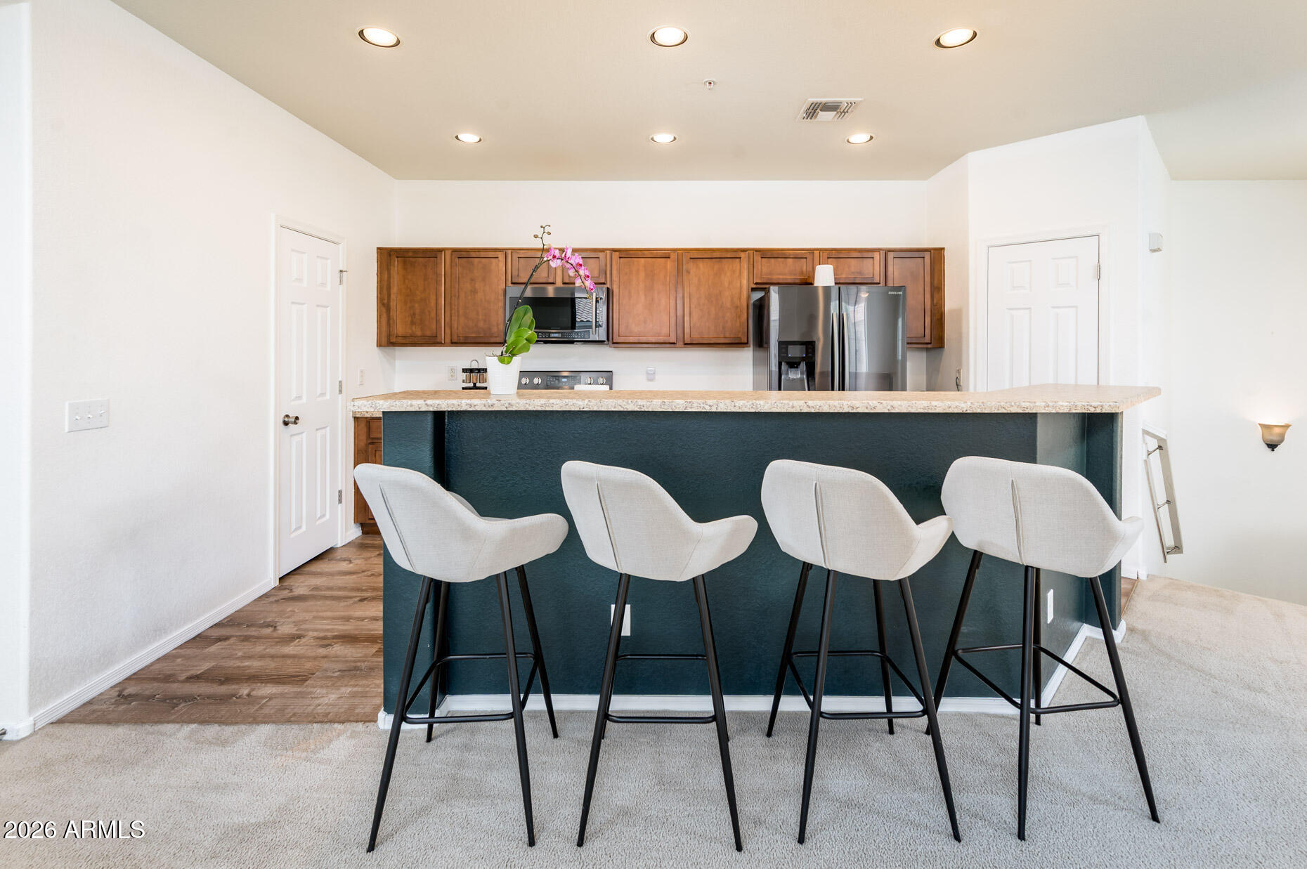 HUNTER RIDGE PHASE 2 CONDOMINIUM - Residential