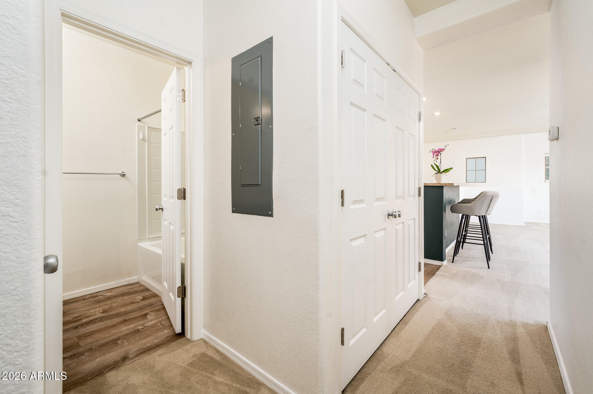 HUNTER RIDGE PHASE 2 CONDOMINIUM - Residential