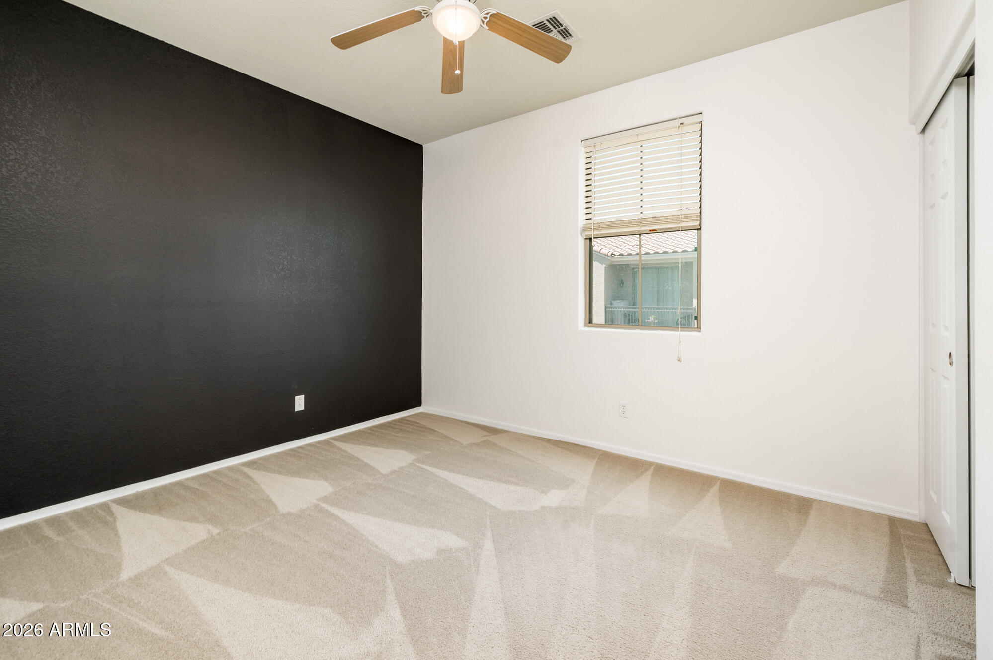 HUNTER RIDGE PHASE 2 CONDOMINIUM - Residential