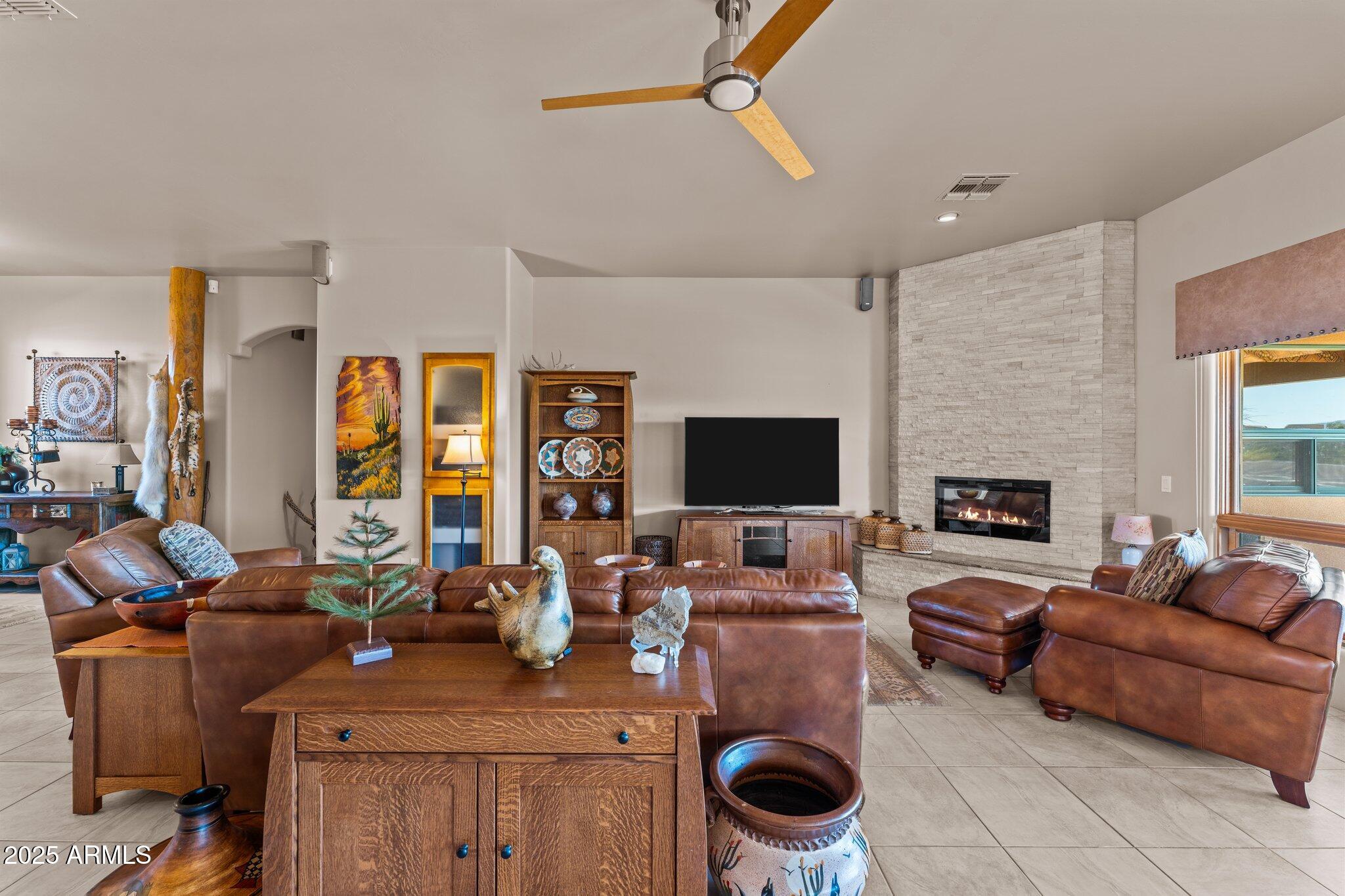 NINE IRON RANCH - Residential