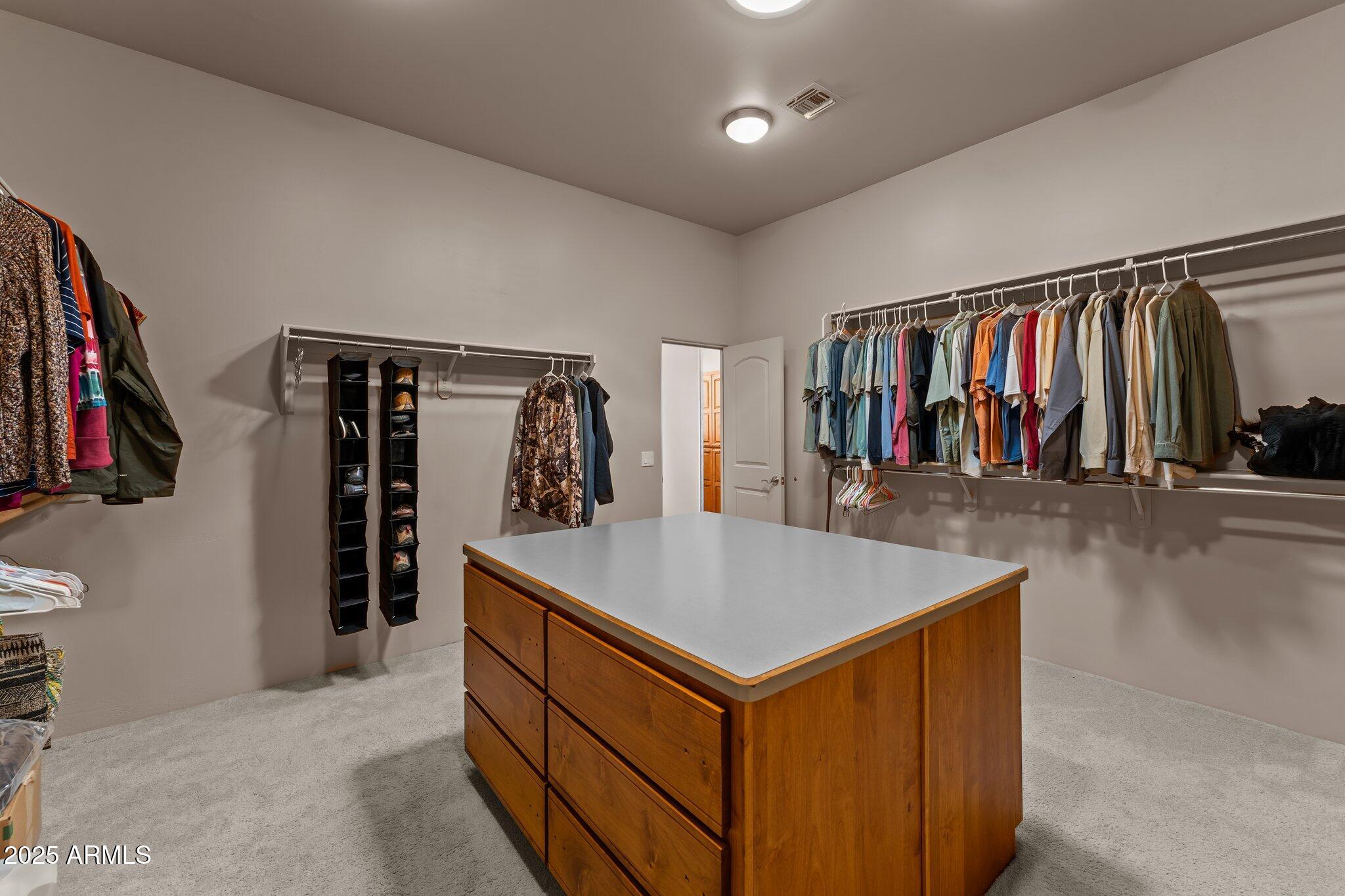 NINE IRON RANCH - Residential