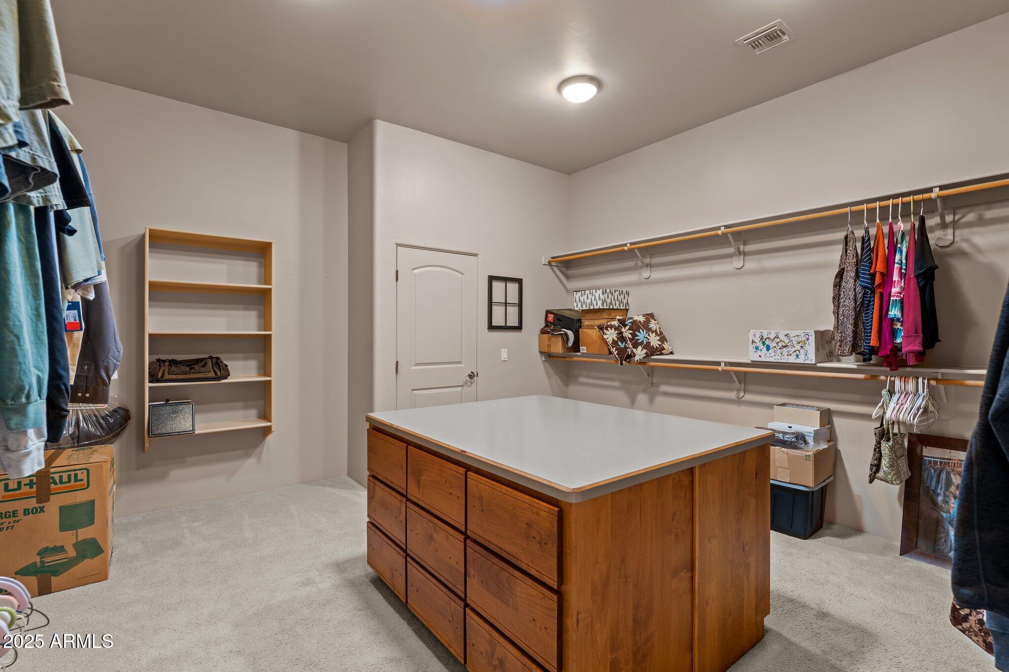 NINE IRON RANCH - Residential