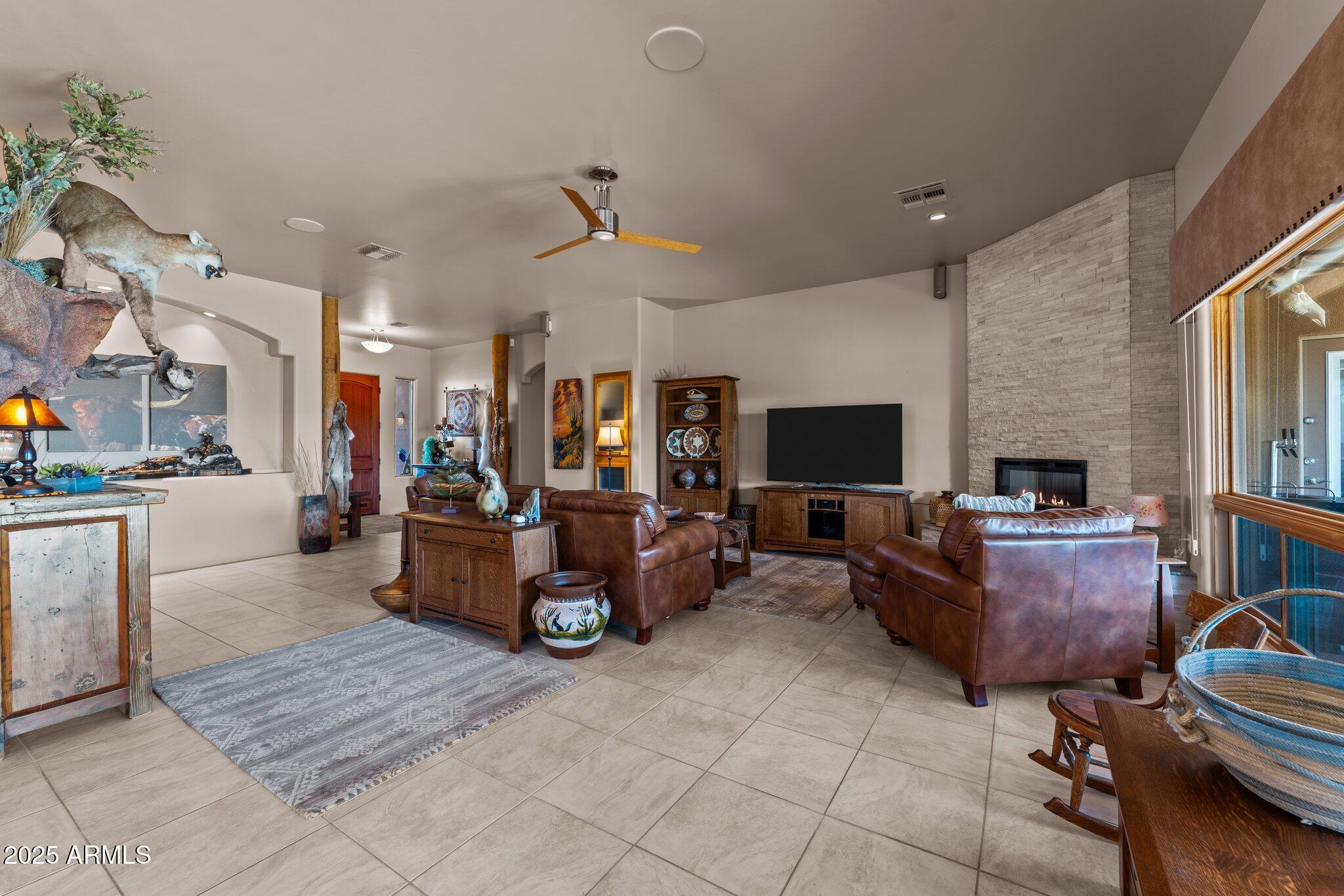 NINE IRON RANCH - Residential