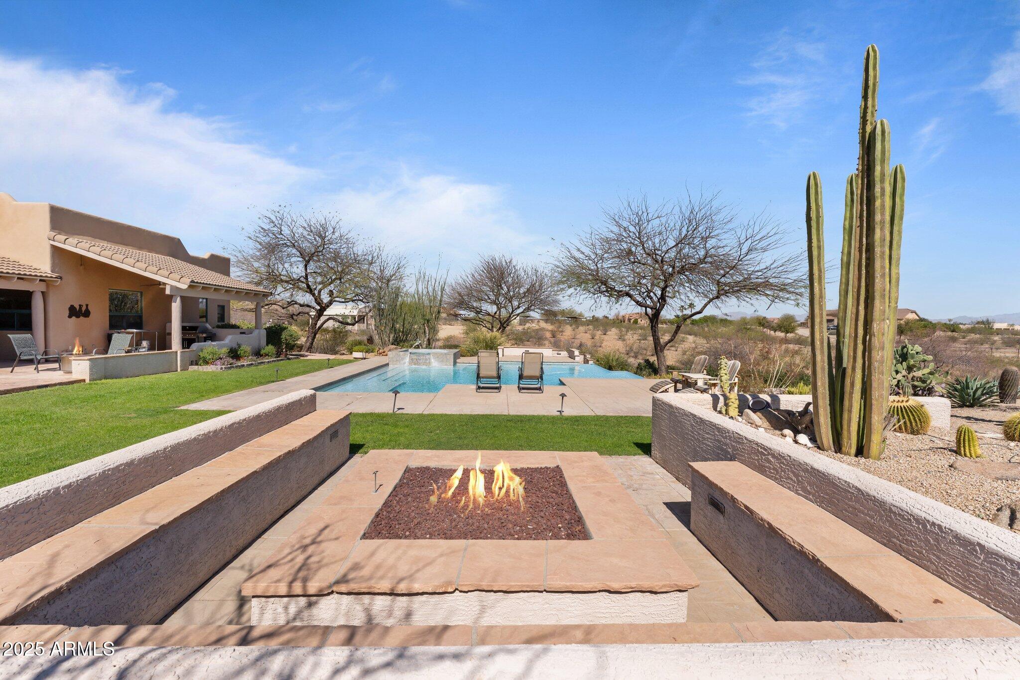 NINE IRON RANCH - Residential
