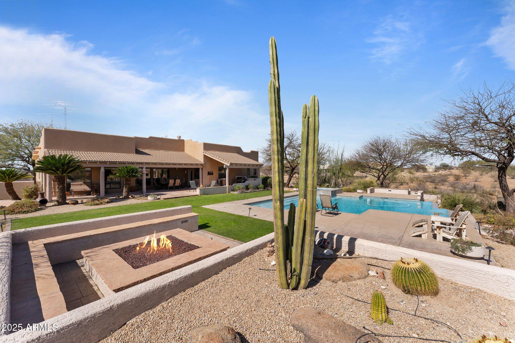 NINE IRON RANCH - Residential