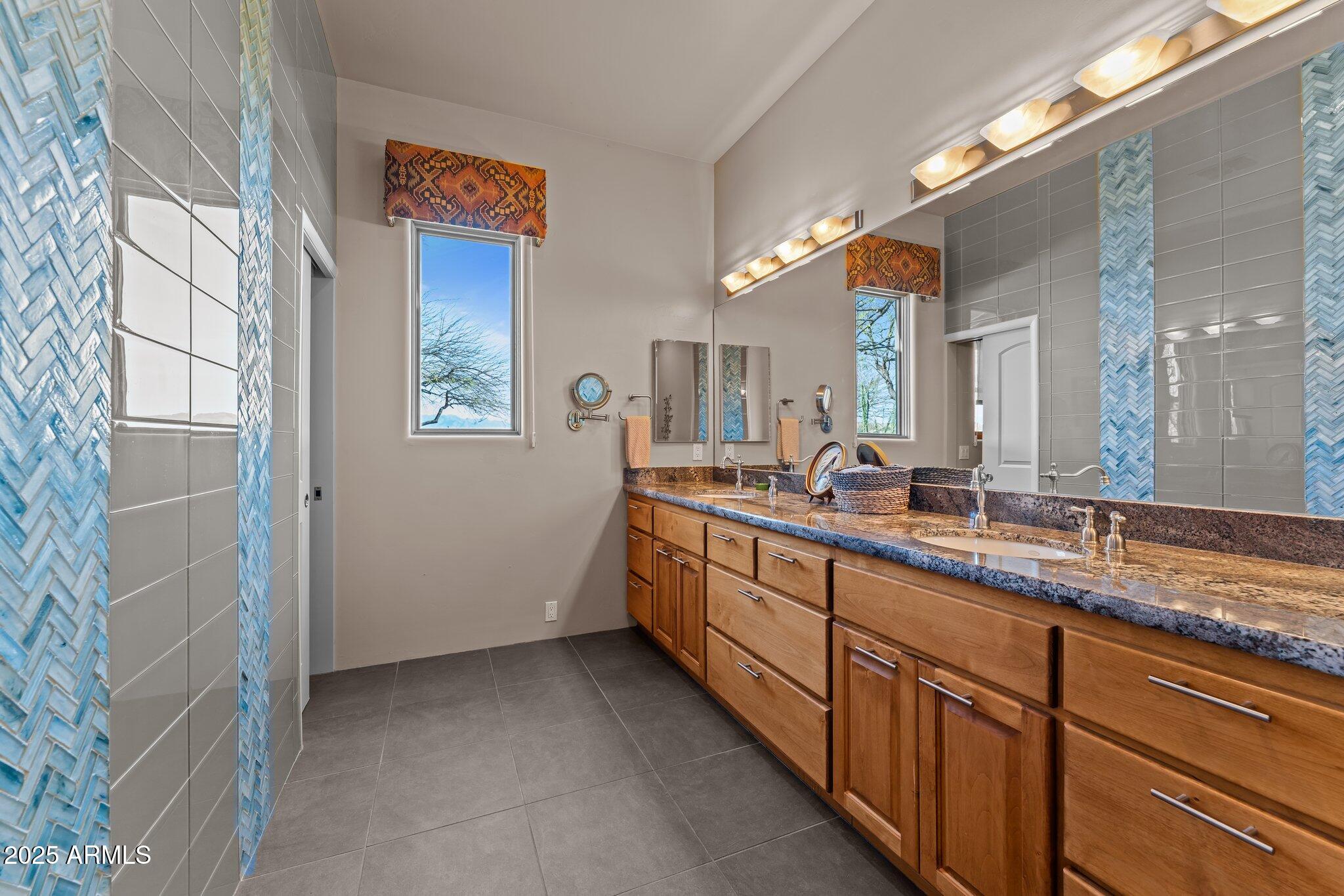 NINE IRON RANCH - Residential