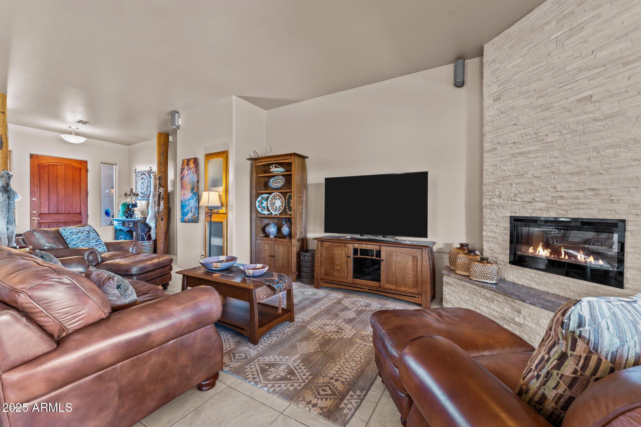 NINE IRON RANCH - Residential