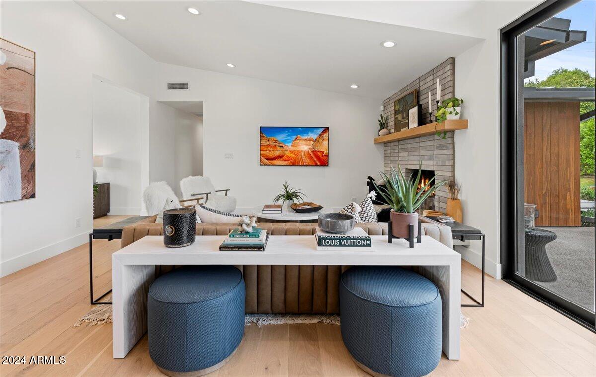 SAVOY ESTATES 2 - Residential