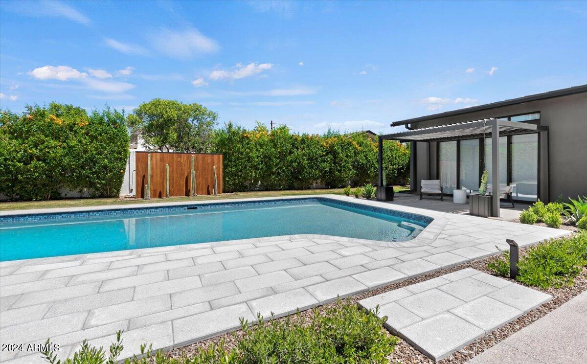 SAVOY ESTATES 2 - Residential