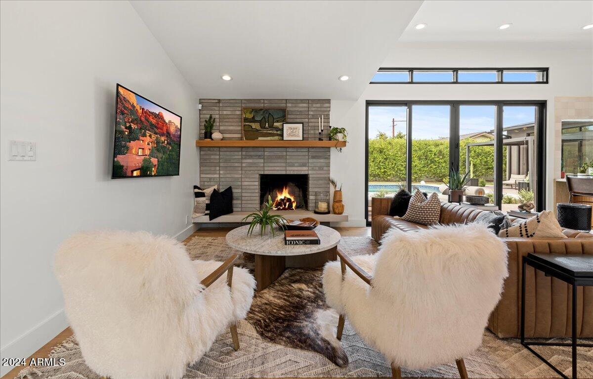 SAVOY ESTATES 2 - Residential