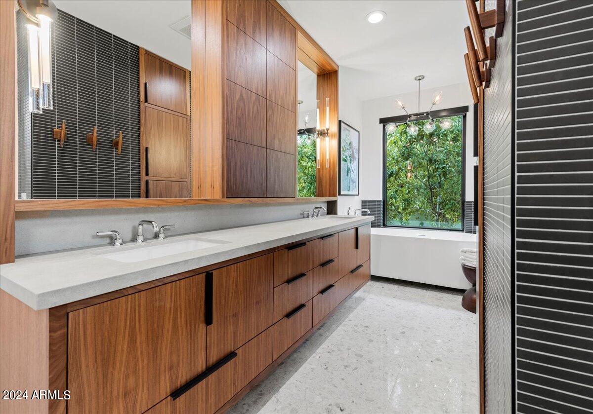 SAVOY ESTATES 2 - Residential