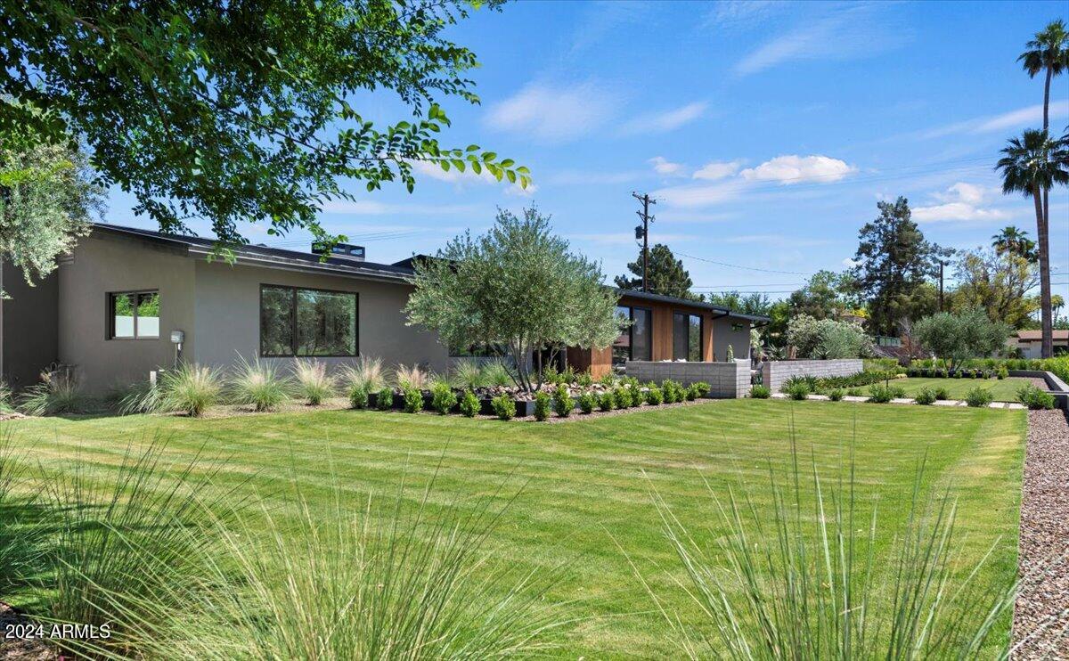 SAVOY ESTATES 2 - Residential