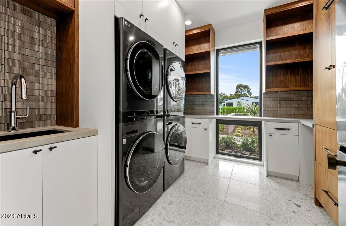 SAVOY ESTATES 2 - Residential
