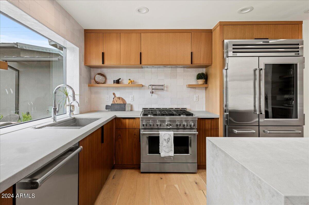 SAVOY ESTATES 2 - Residential
