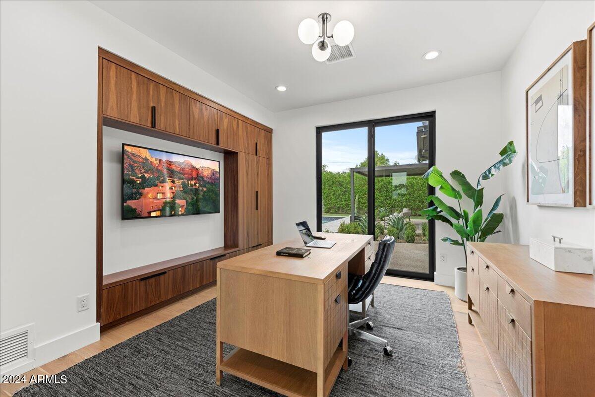 SAVOY ESTATES 2 - Residential