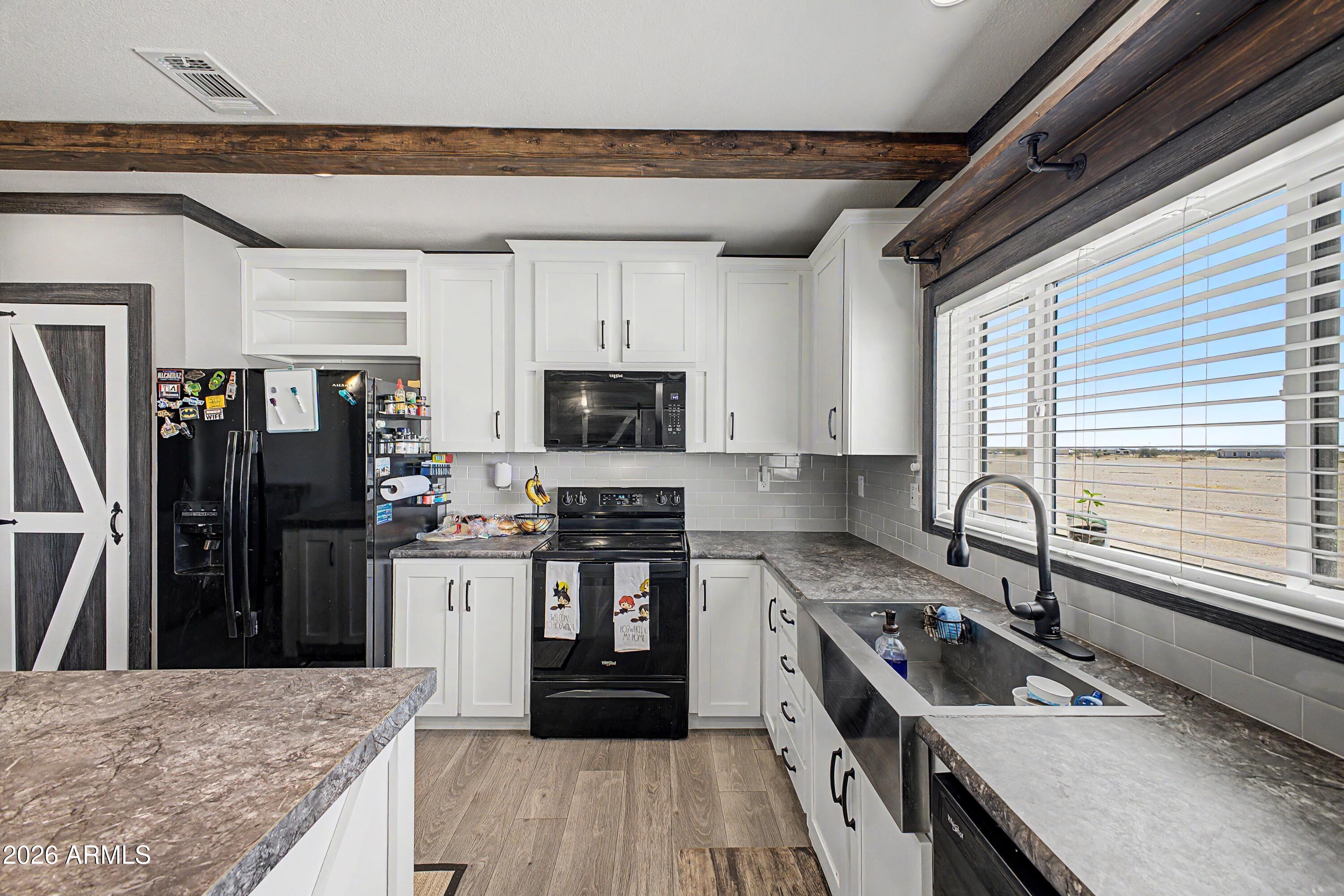 SADDLE VISTA - Residential
