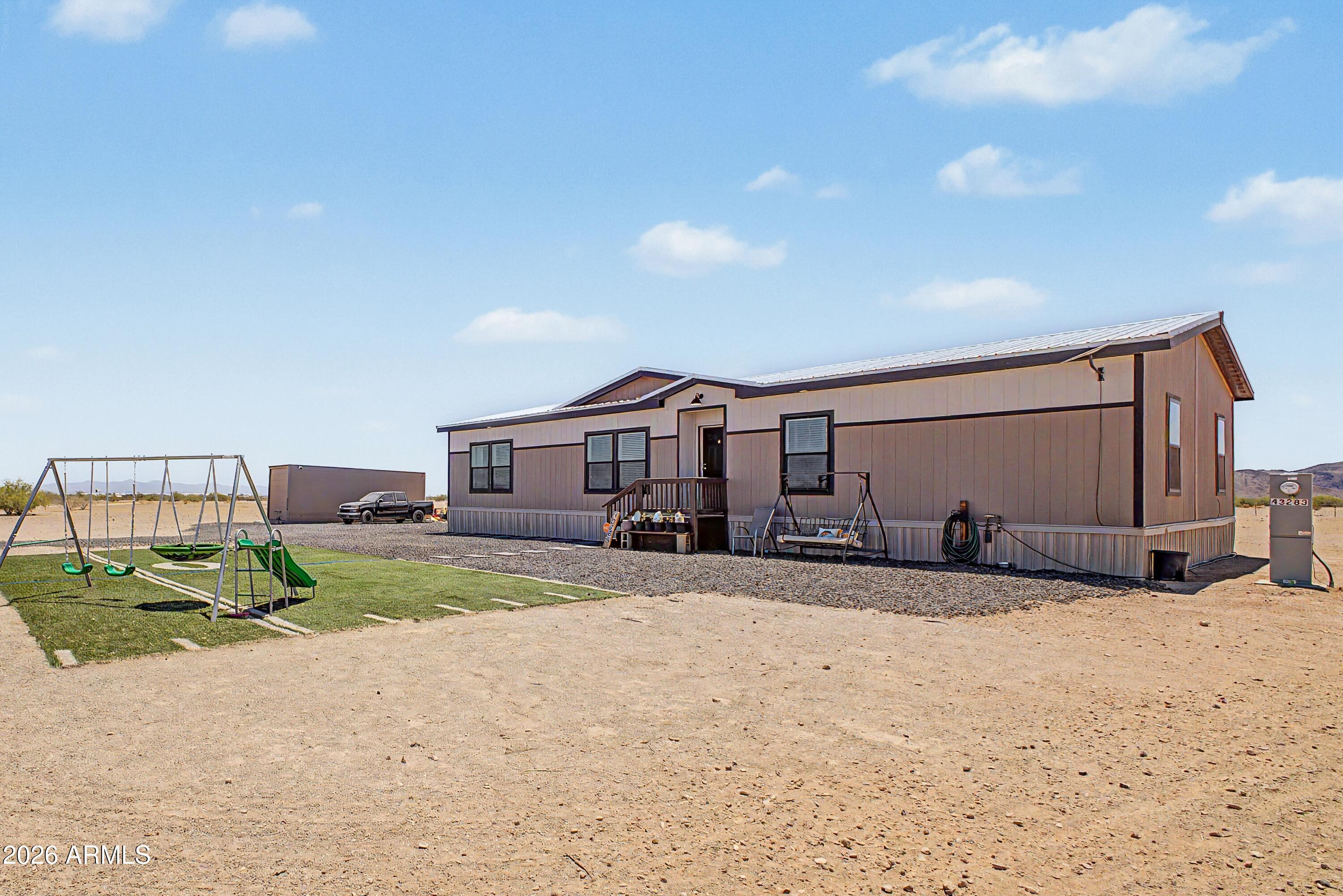 SADDLE VISTA - Residential