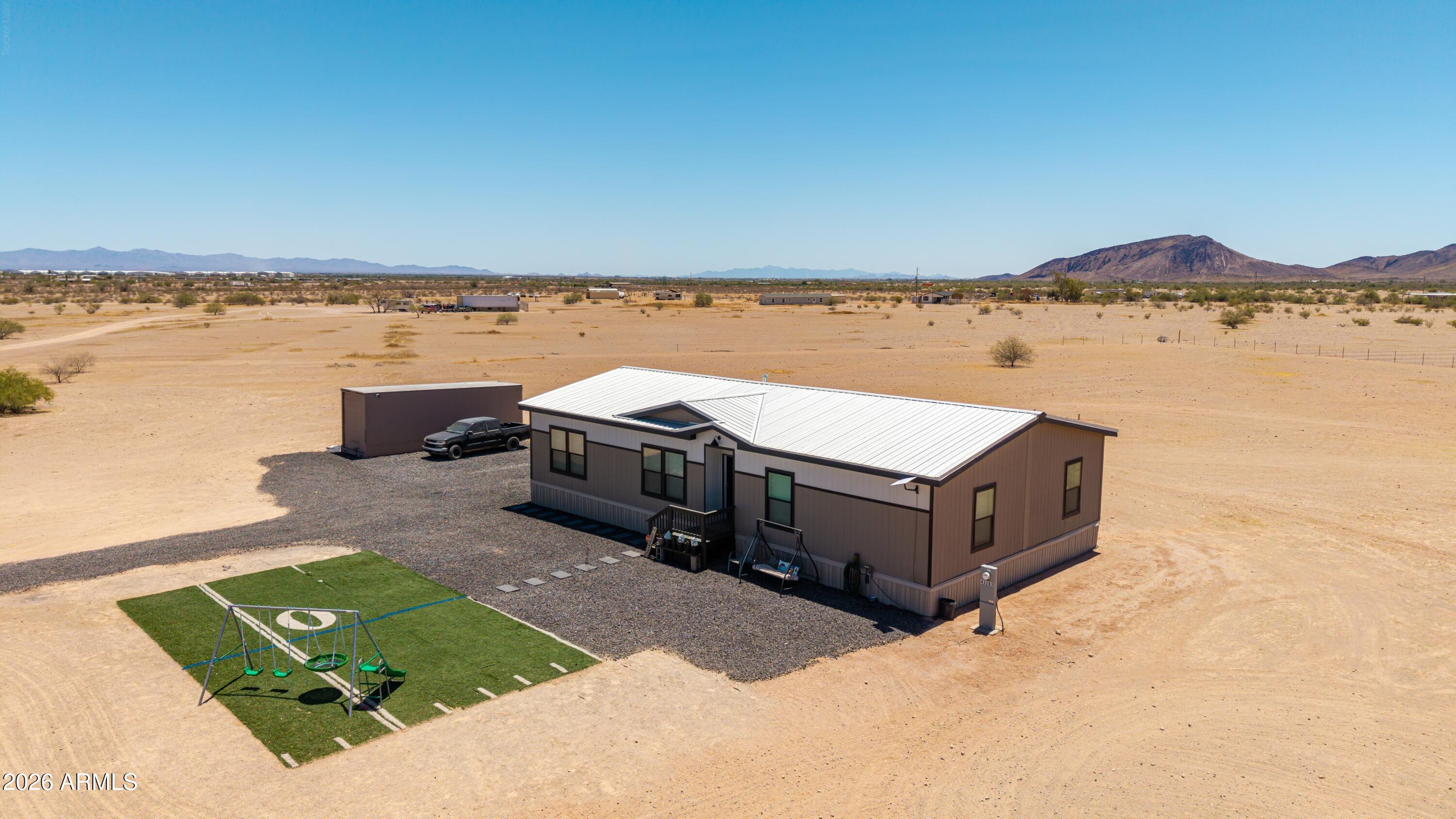SADDLE VISTA - Residential