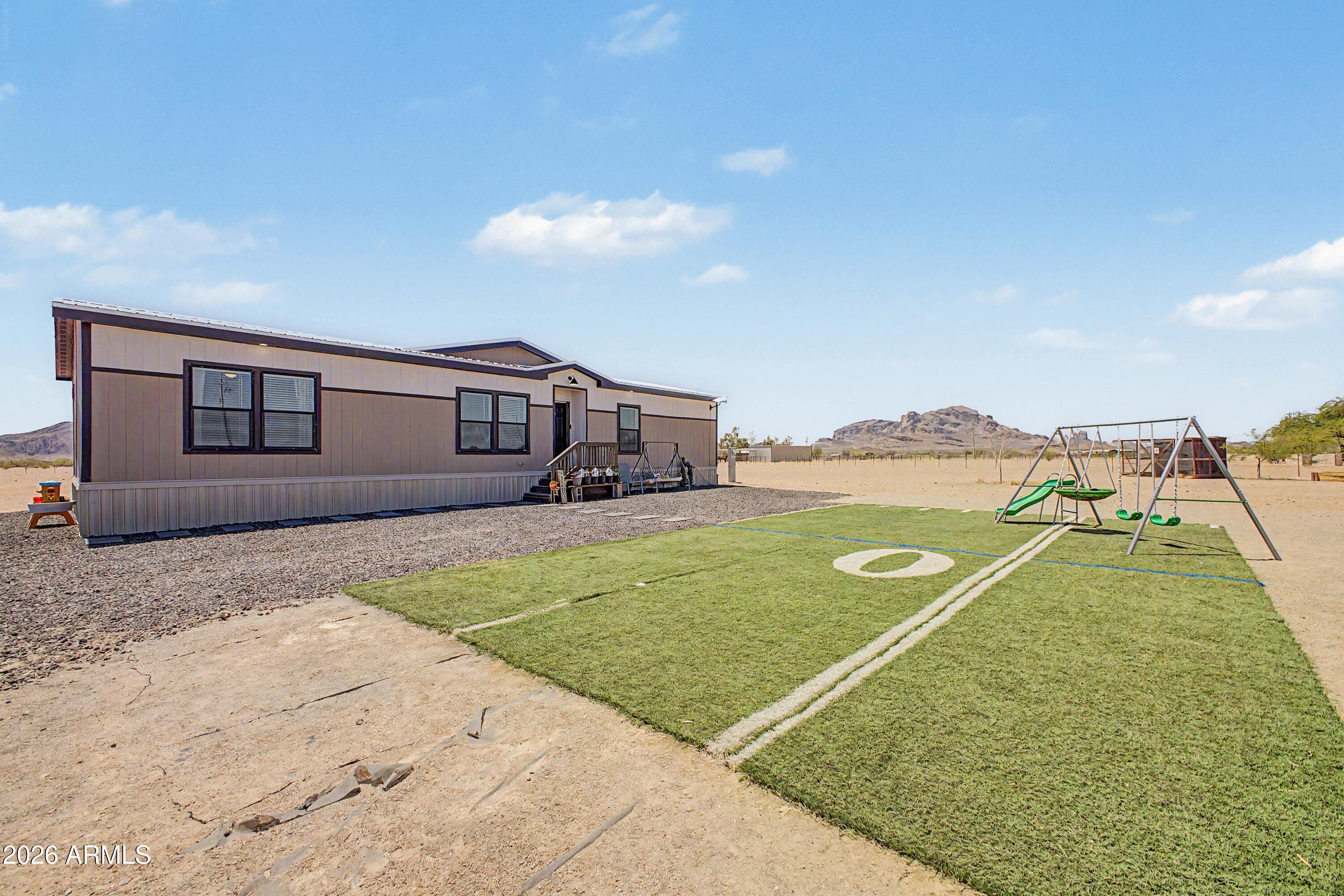 SADDLE VISTA - Residential