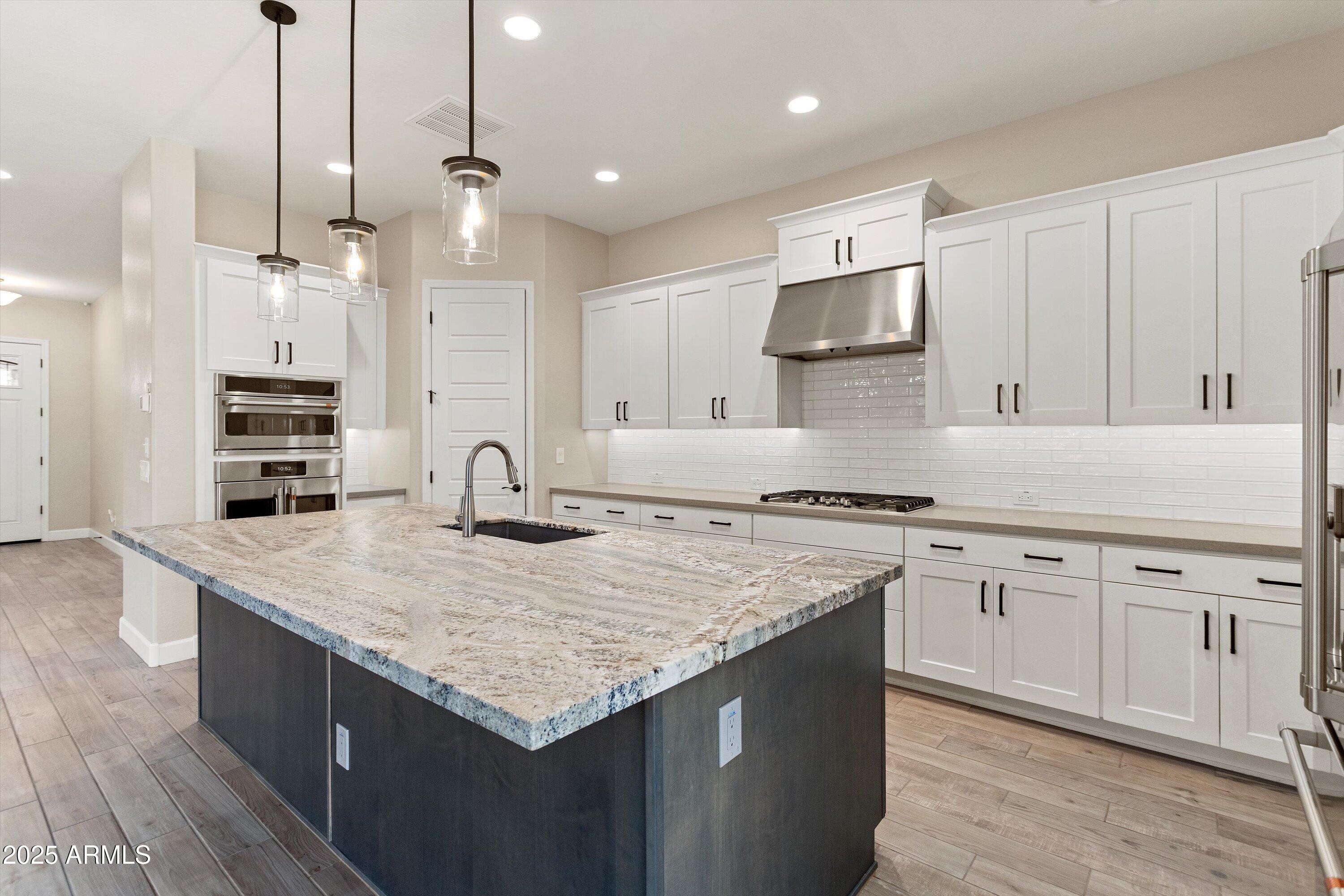 VERRADO HIGHLANDS DISTRICT PHASE 1 - Residential