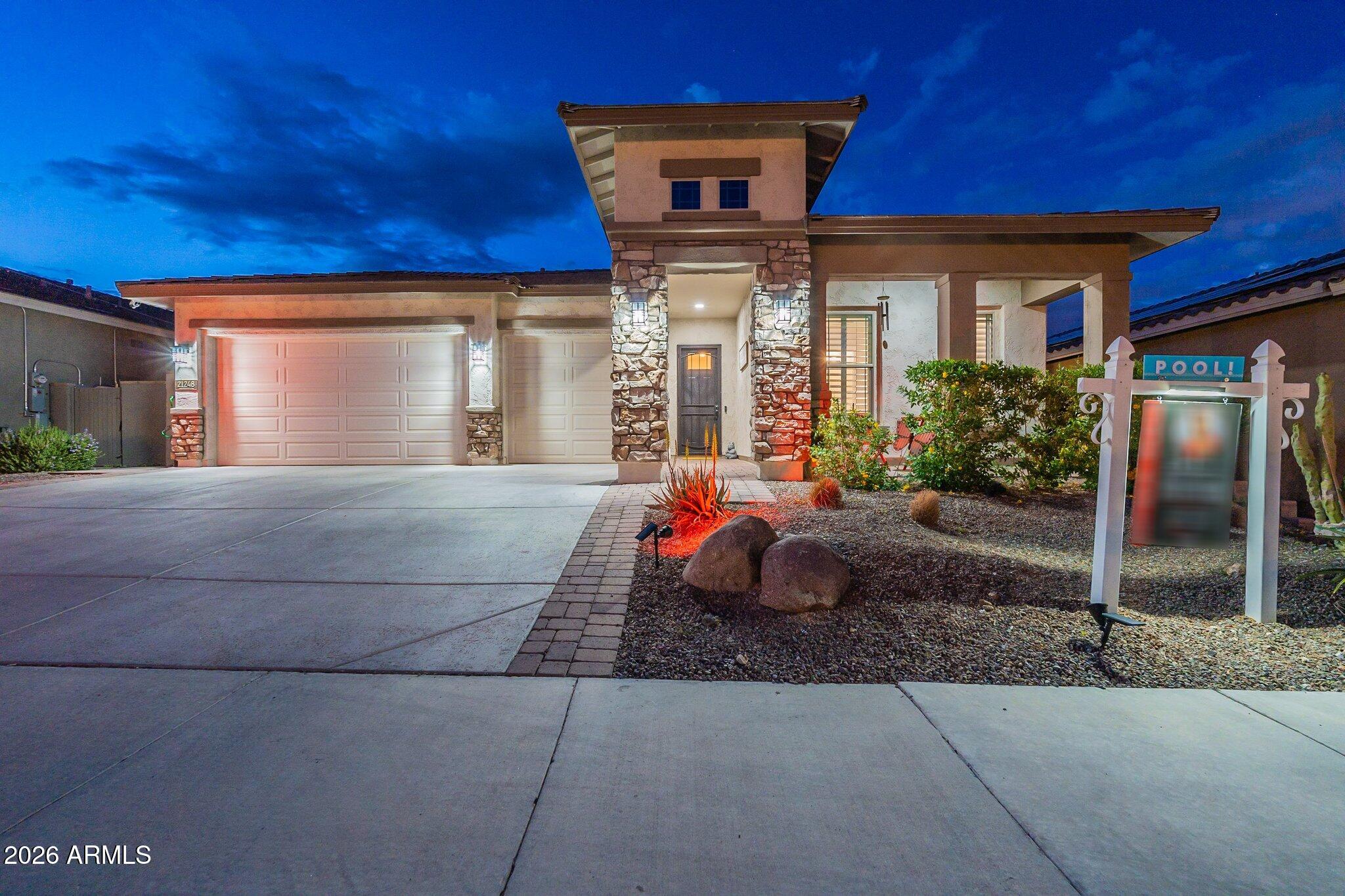 VERRADO HIGHLANDS DISTRICT PHASE 1 - Residential