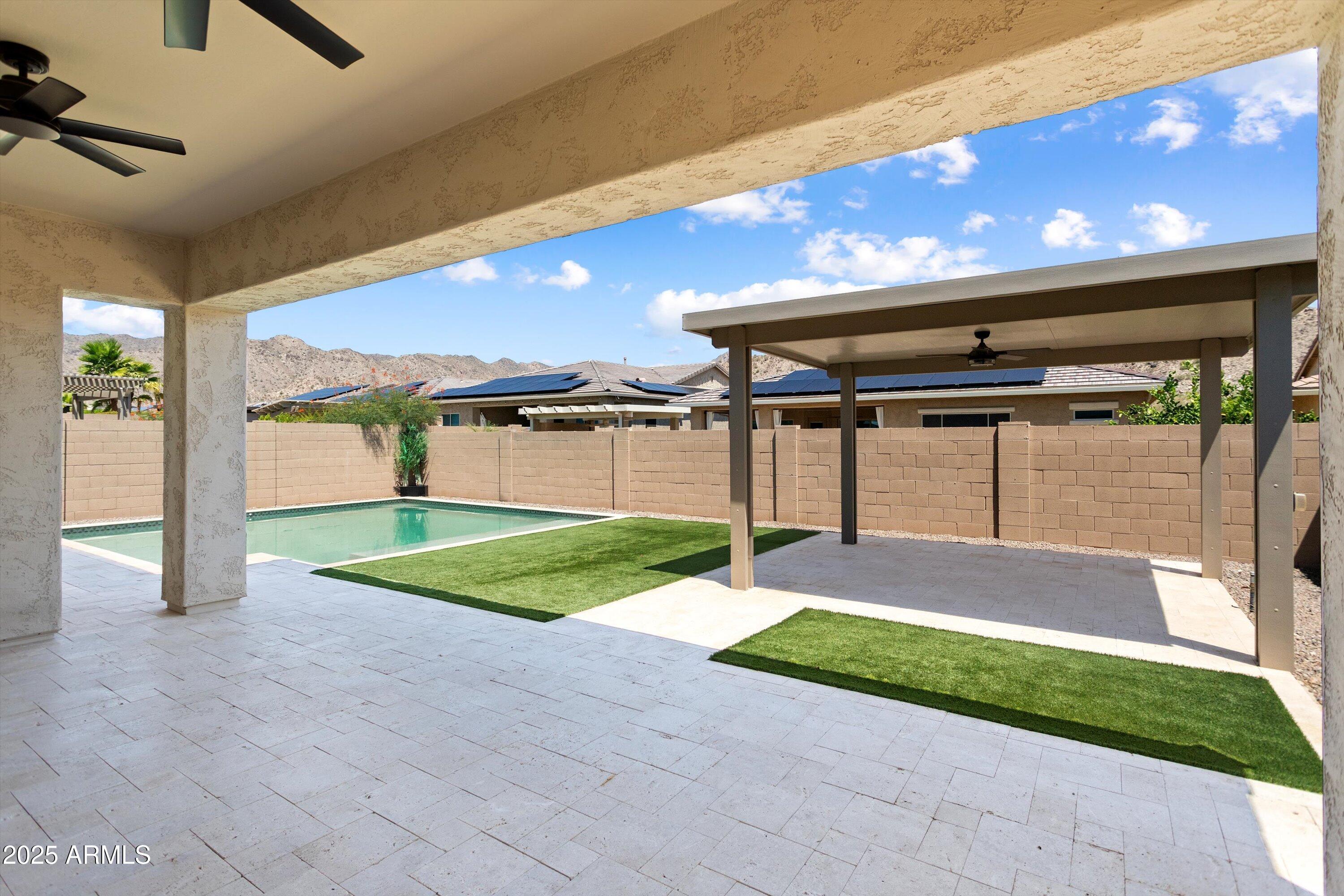 VERRADO HIGHLANDS DISTRICT PHASE 1 - Residential