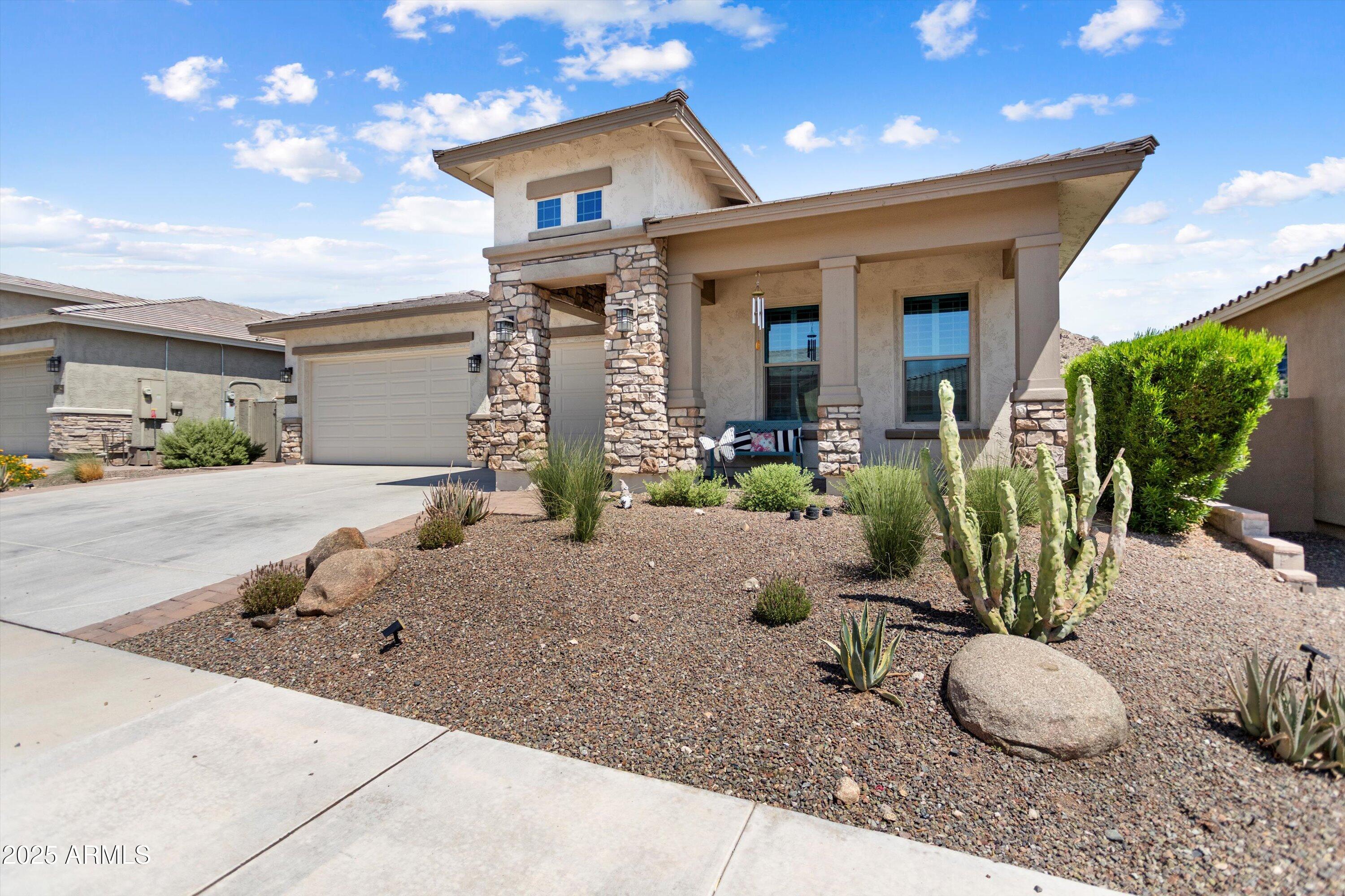VERRADO HIGHLANDS DISTRICT PHASE 1 - Residential