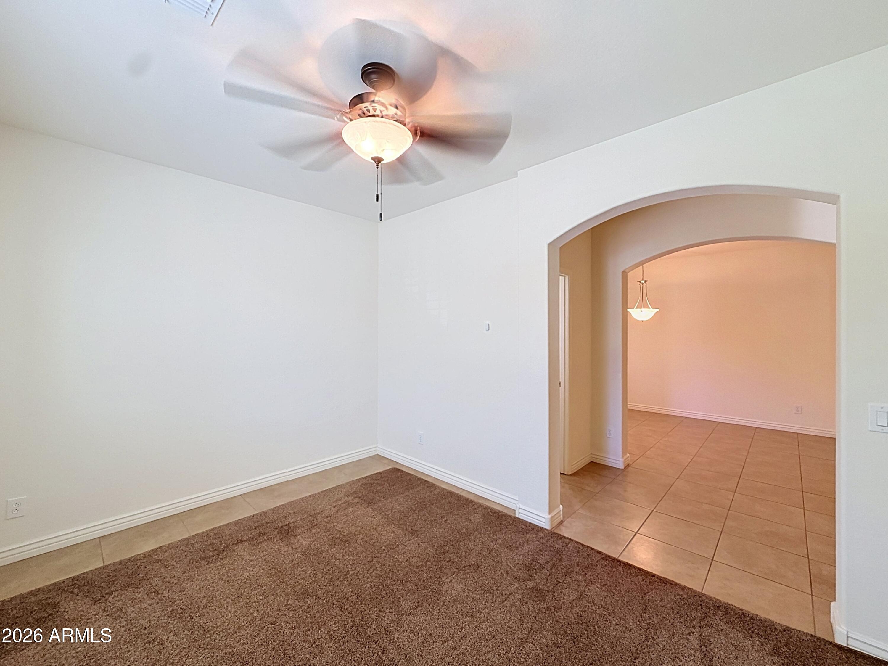 DYNAMITE ESTATES - Residential Lease