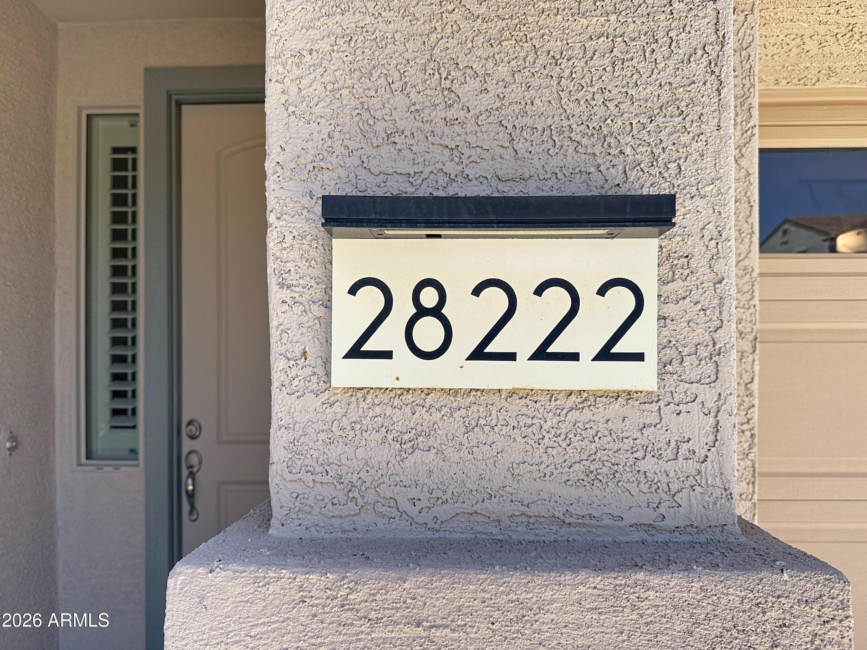 DYNAMITE ESTATES - Residential Lease