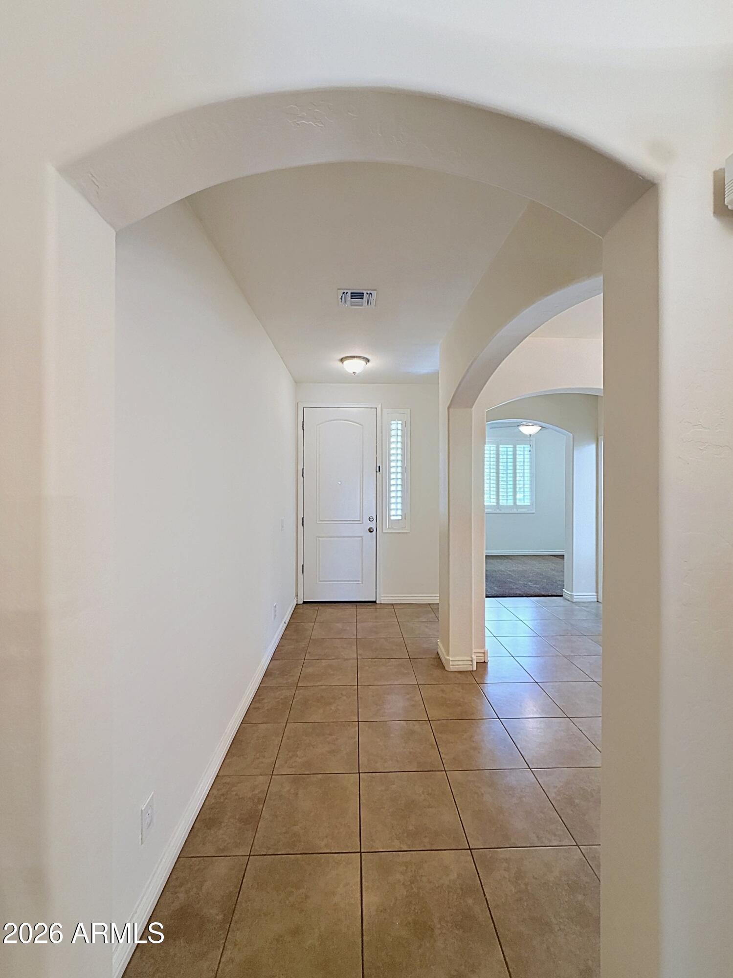 DYNAMITE ESTATES - Residential Lease