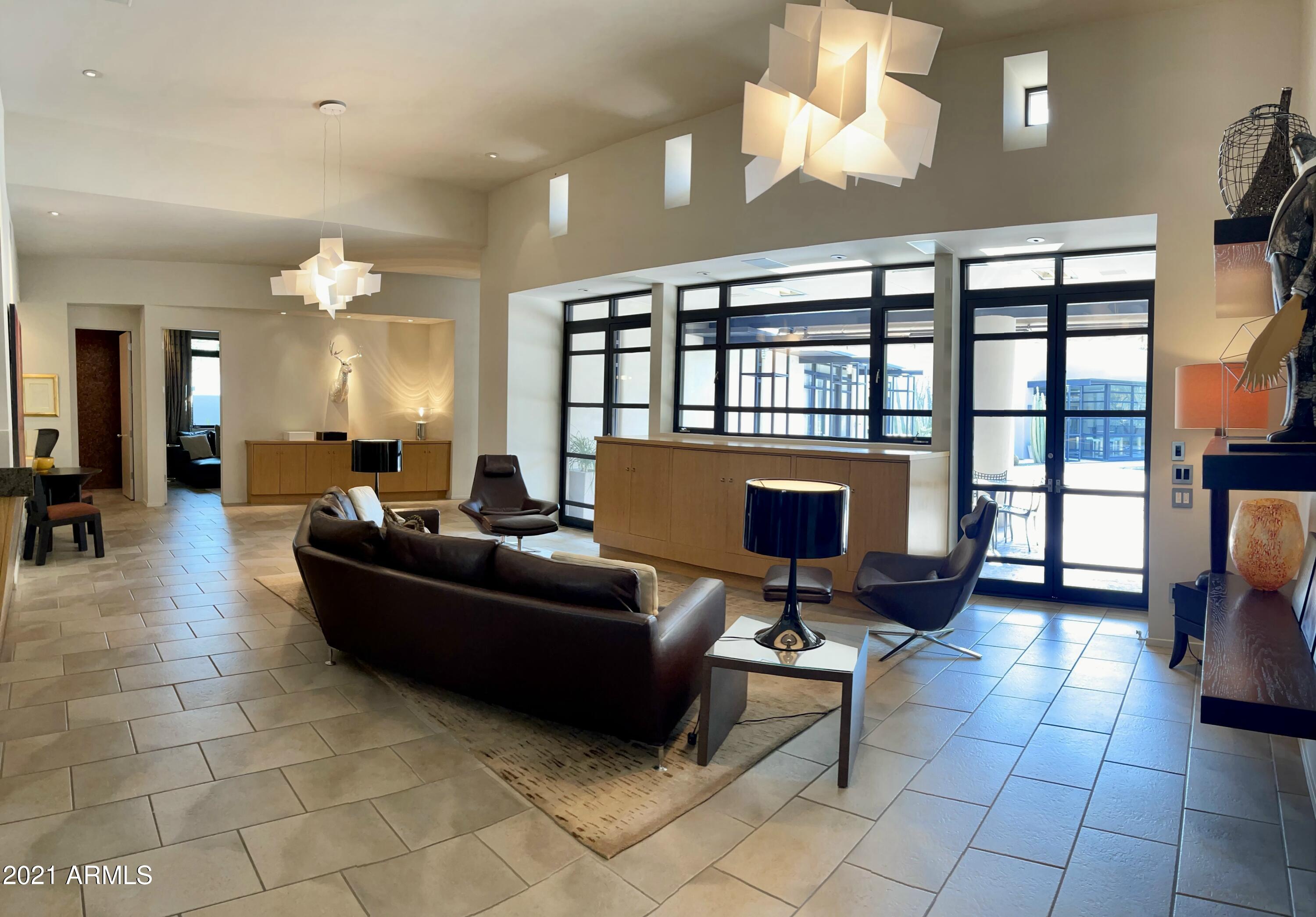 LA VISTA - Residential
